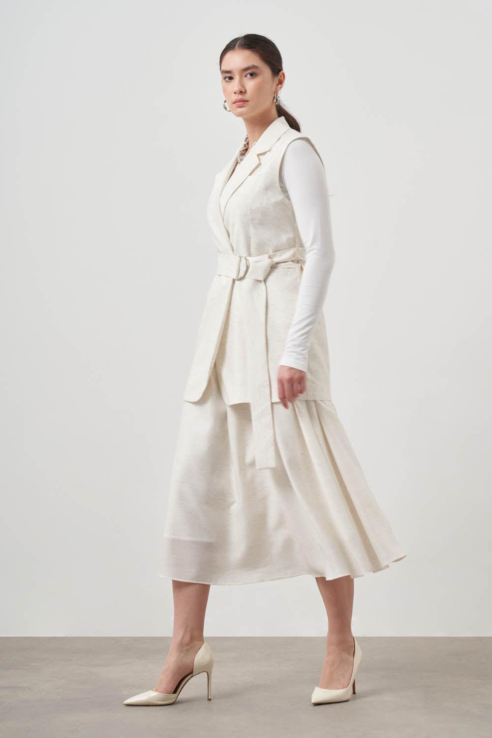 Mizalle Belted Vest Ecru Apparel Product Image