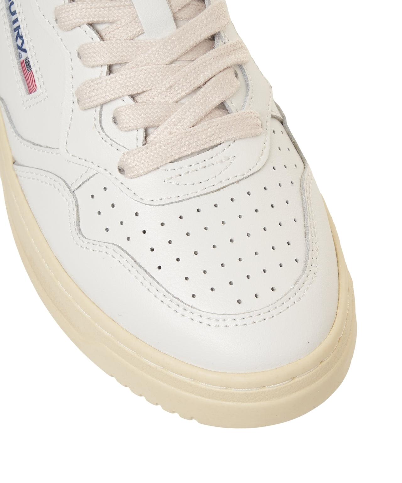 Sneakers 'Medalist Low' Product Image