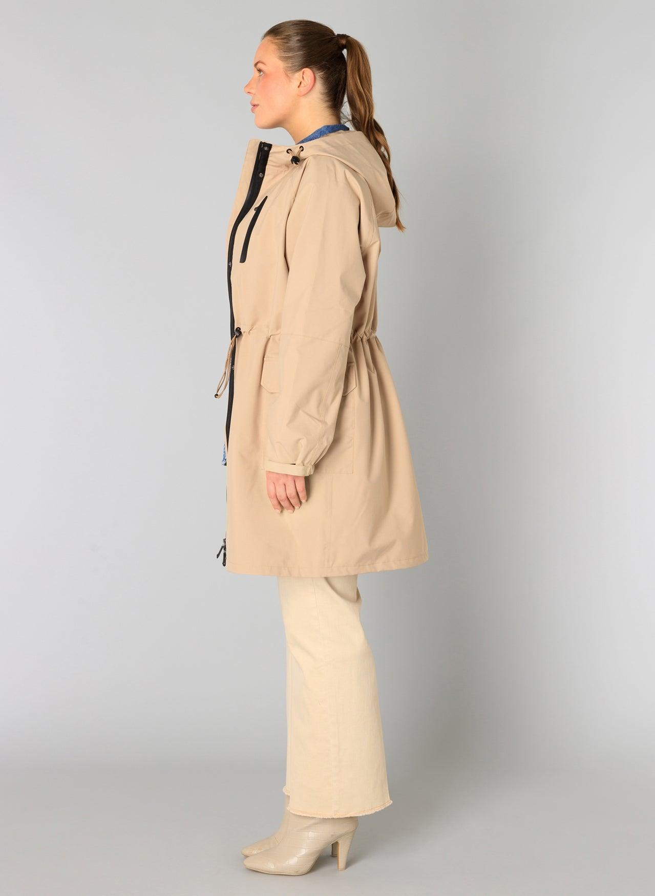 Yesta Viviana Spring Rain Jacket Product Image
