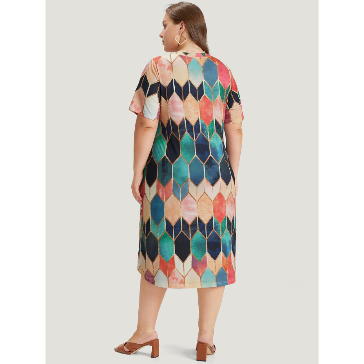 Plus Size Geometric Print Pocket Colorblock Contrast Dress Multicolor Women Casual Contrast V-neck Short sleeve Curvy Midi Dress BloomChic 26/4X Product Image