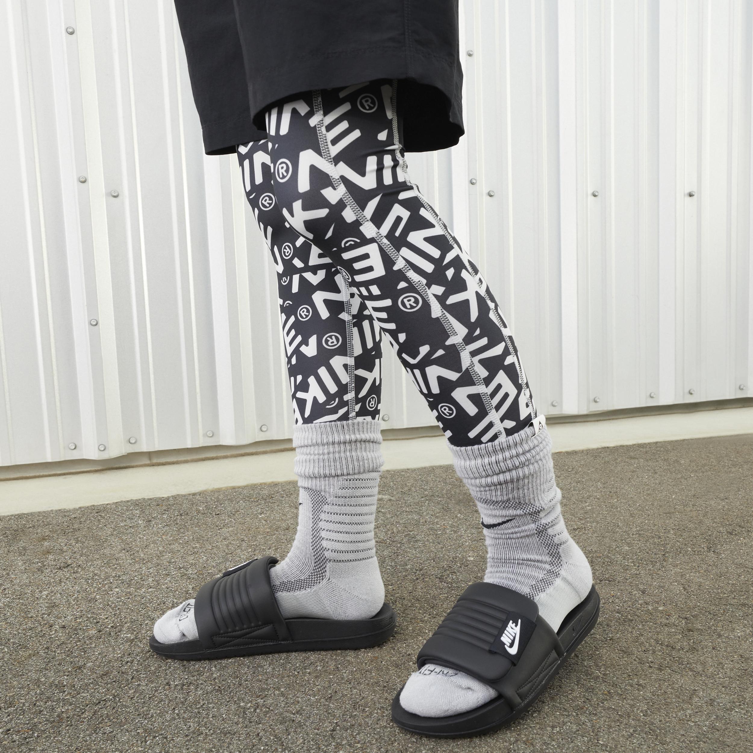 Nike Womens Offcourt Adjust Slides | DV1033-002 Product Image