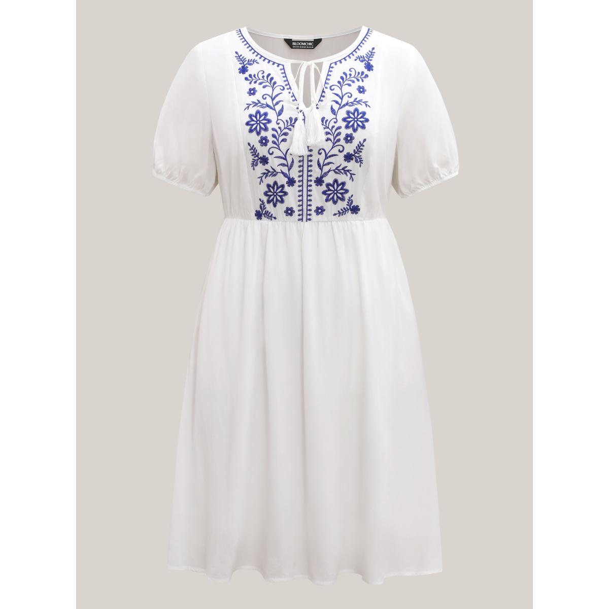 Plus Size Floral Embroidery Pockets Tassels Midi Dress Ivory Women Notched collar Short sleeve Curvy BloomChic 28/5X Product Image