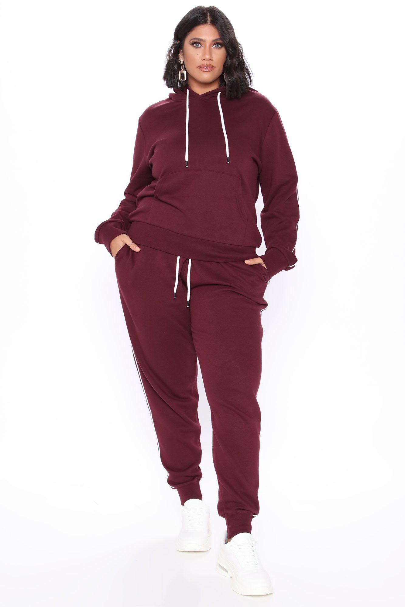 Tennis And Chill Fleece Jogger - Burgundy Product Image