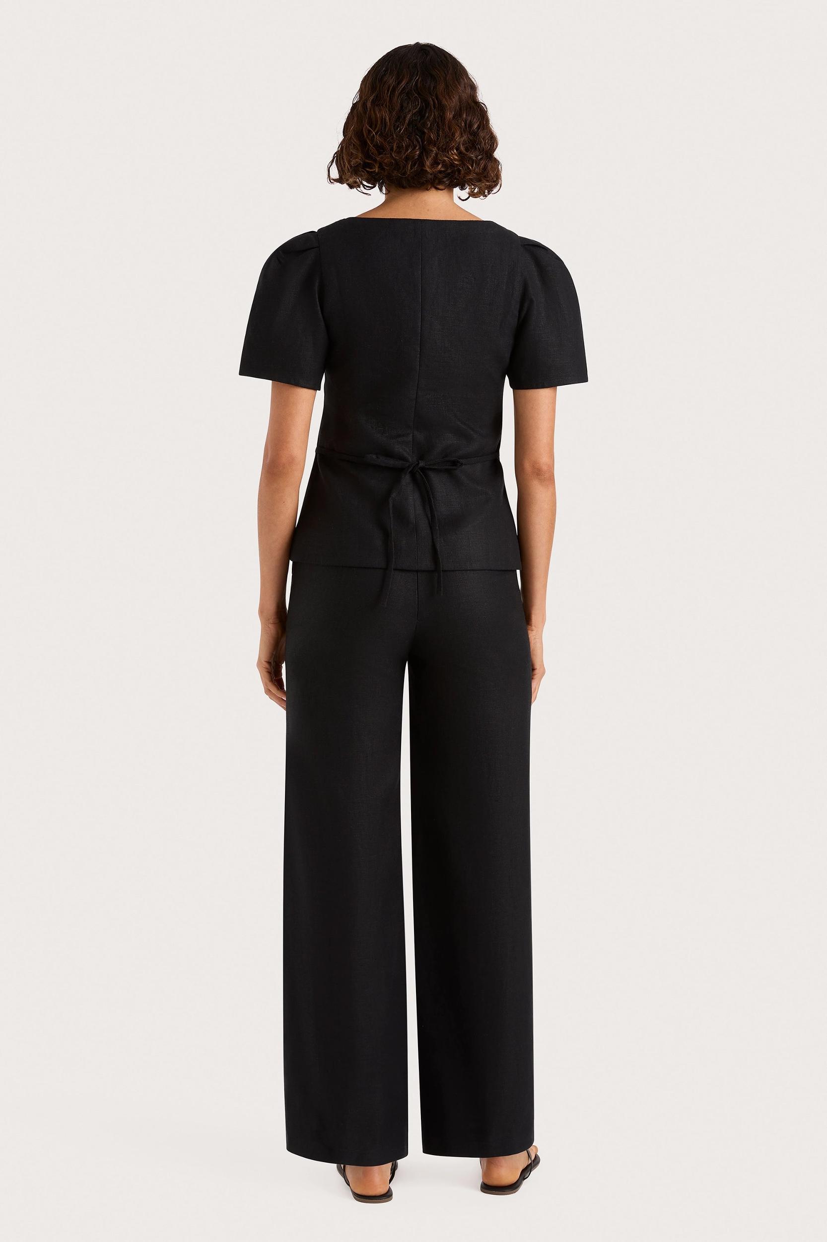 Audrey Vest Black Product Image