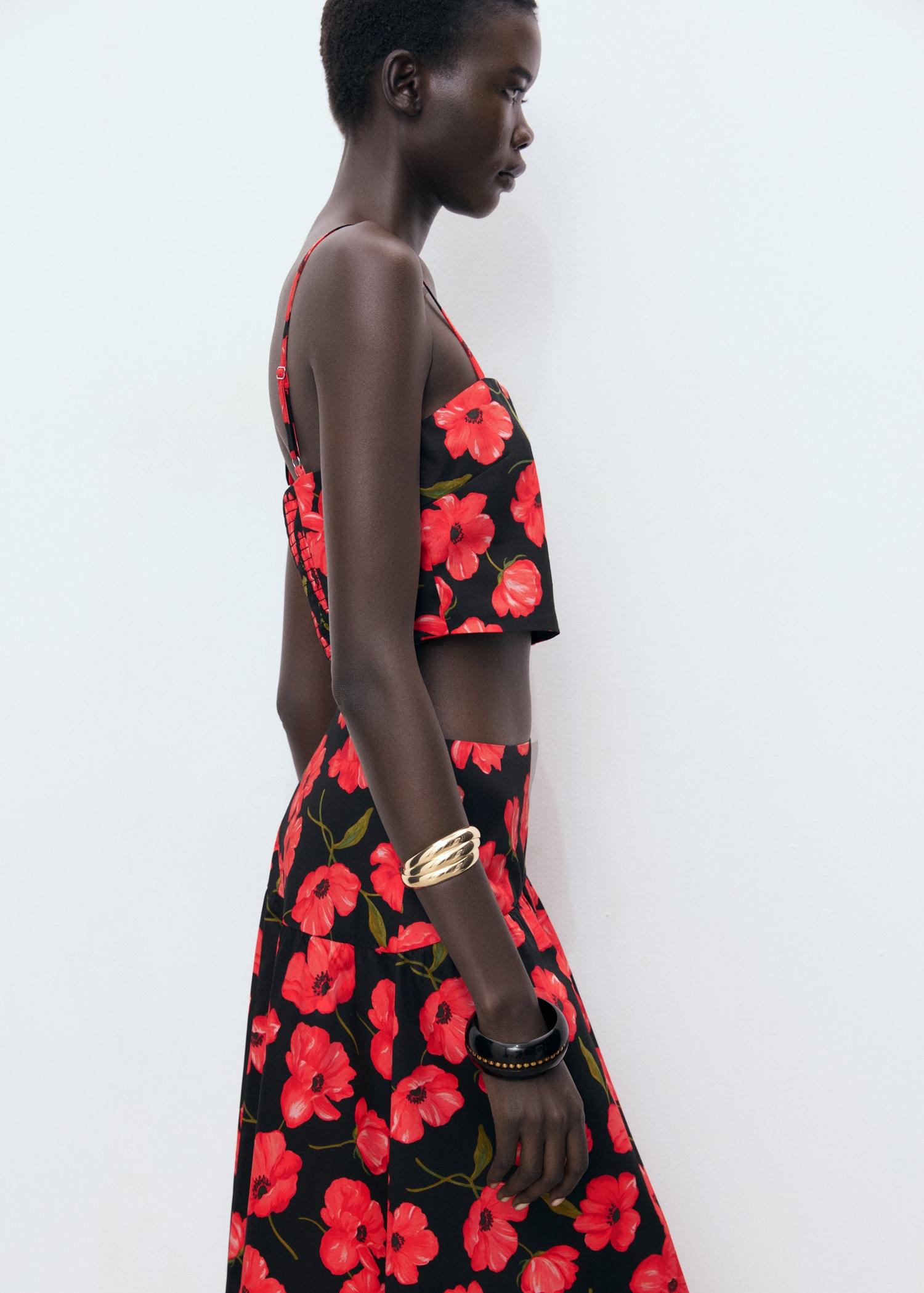 Floral crop top - Women | MANGO USA Product Image