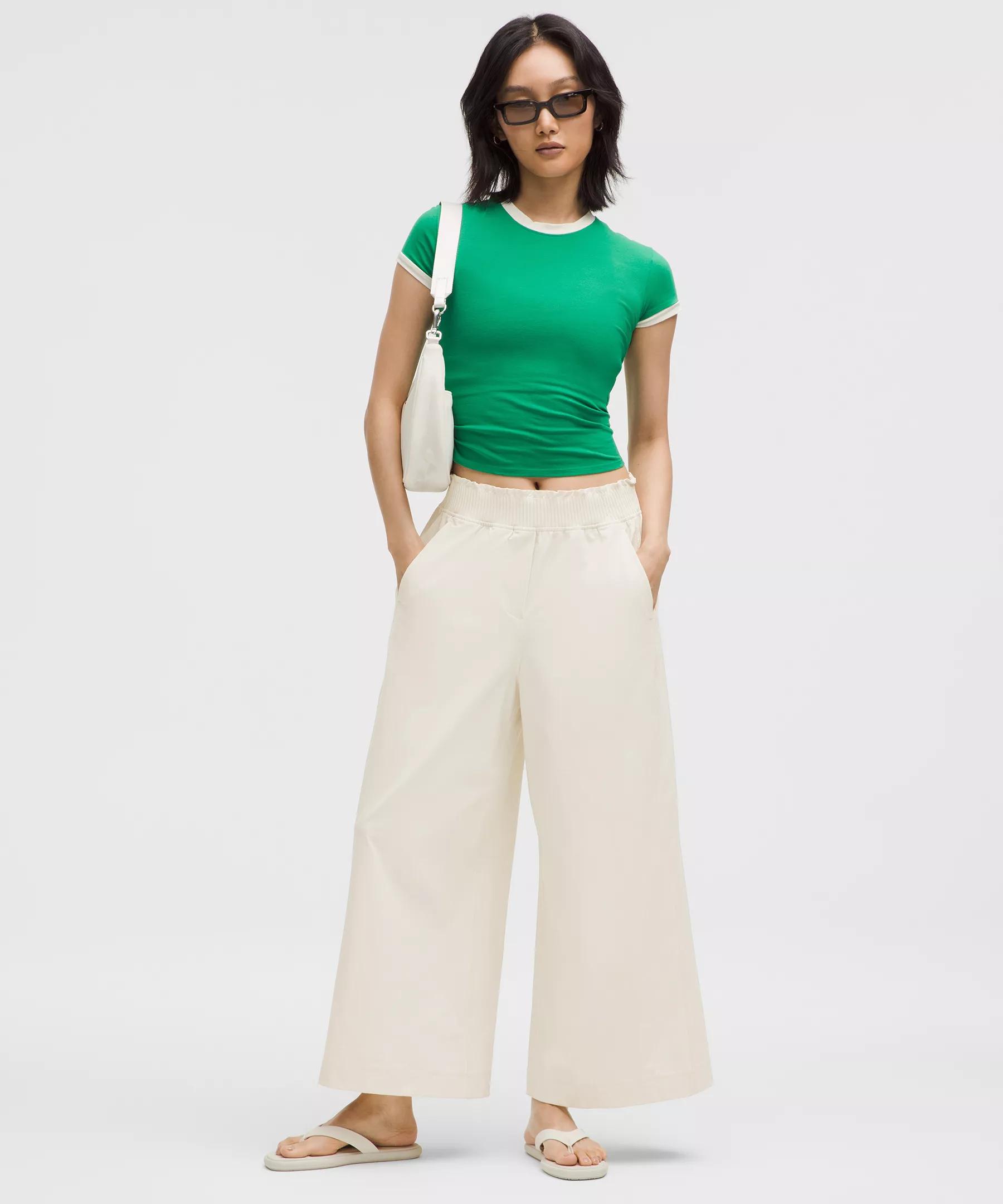 Stretch Woven Ruffle-Waist Wide-Leg Cropped Pant Product Image