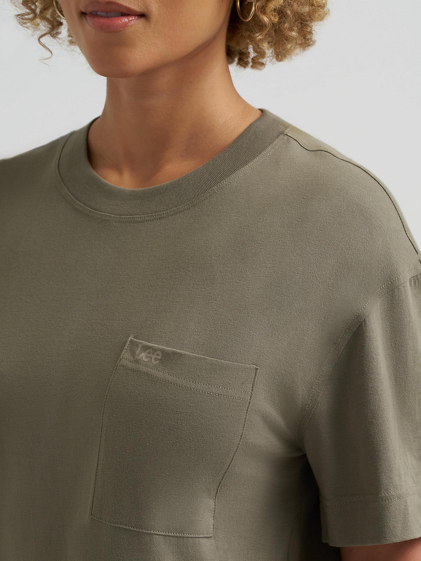 Women's Solid Logo Pocket Tee | Women's Tops & Tees | Lee® Product Image