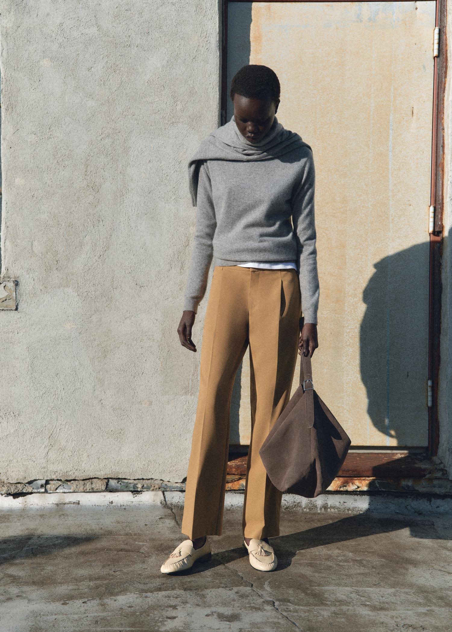 Straight-fit pleated pants - Women | MANGO USA Product Image