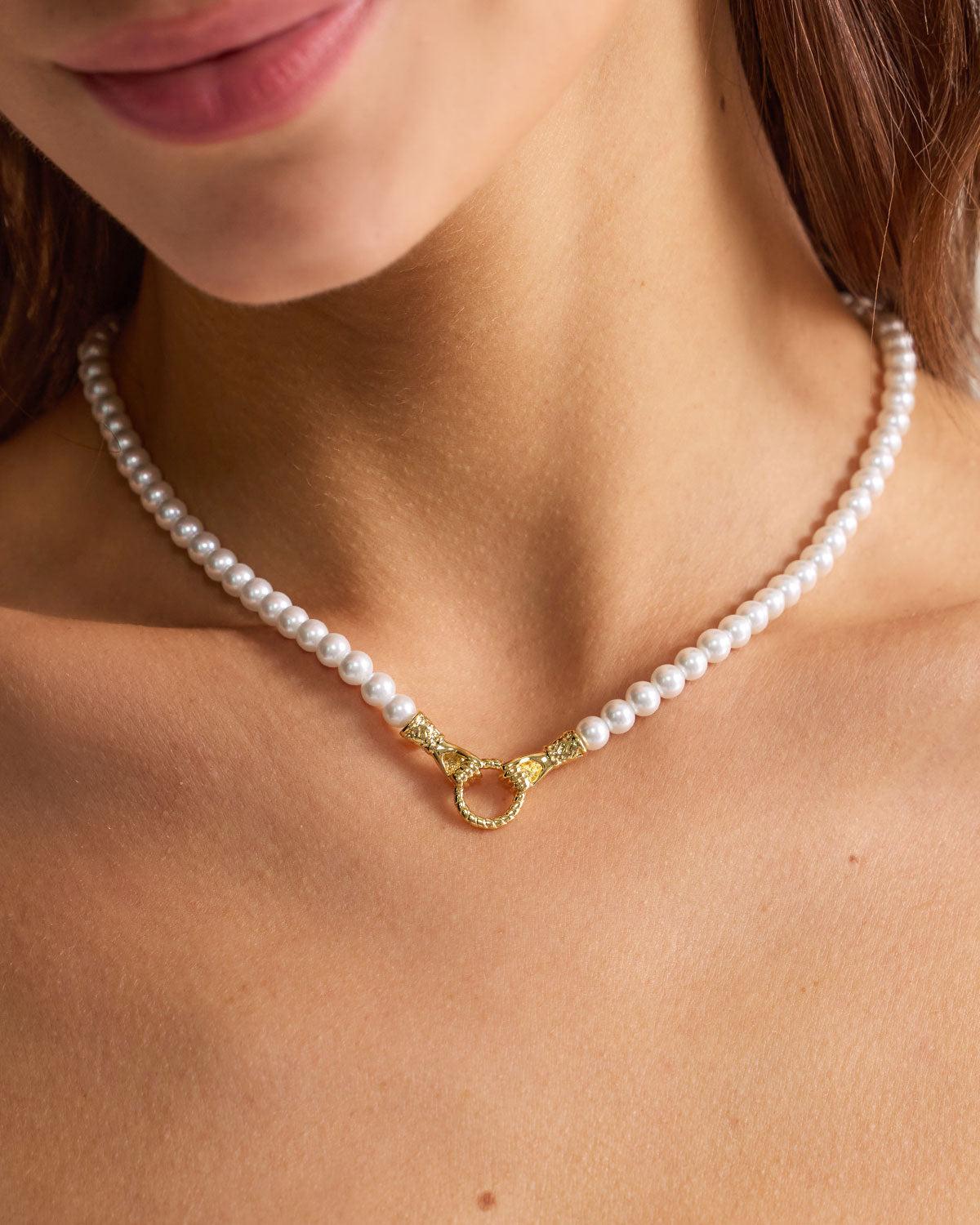 Pearl Clavicle Necklace Product Image