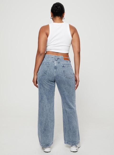 Pemberton Jeans Mid Wash Denim Product Image