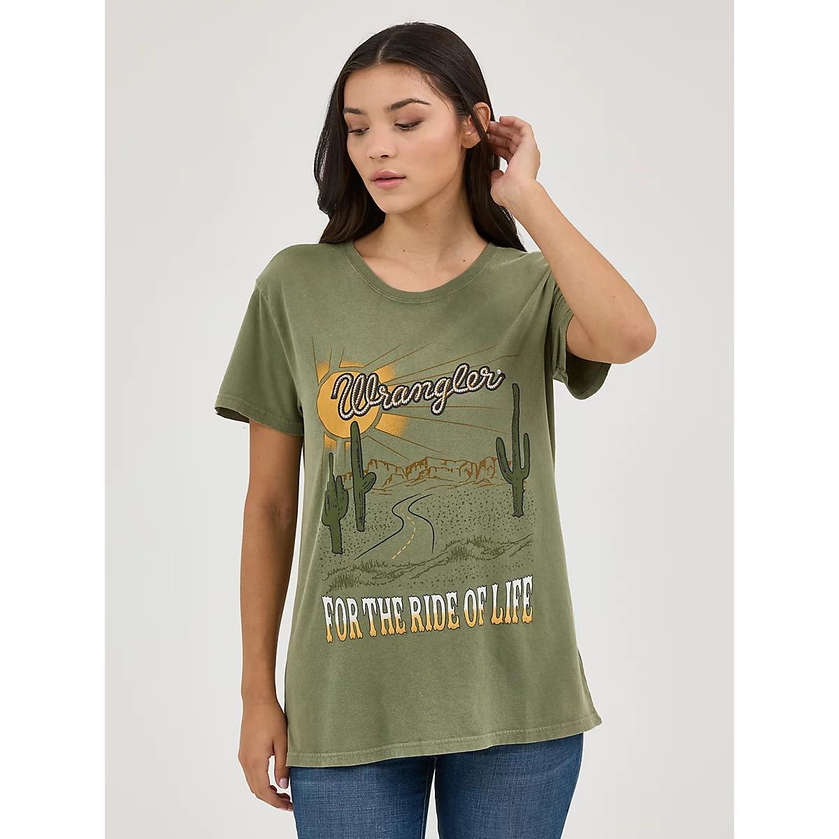 Men's Wrangler® Burnished Leather Belt Product Image