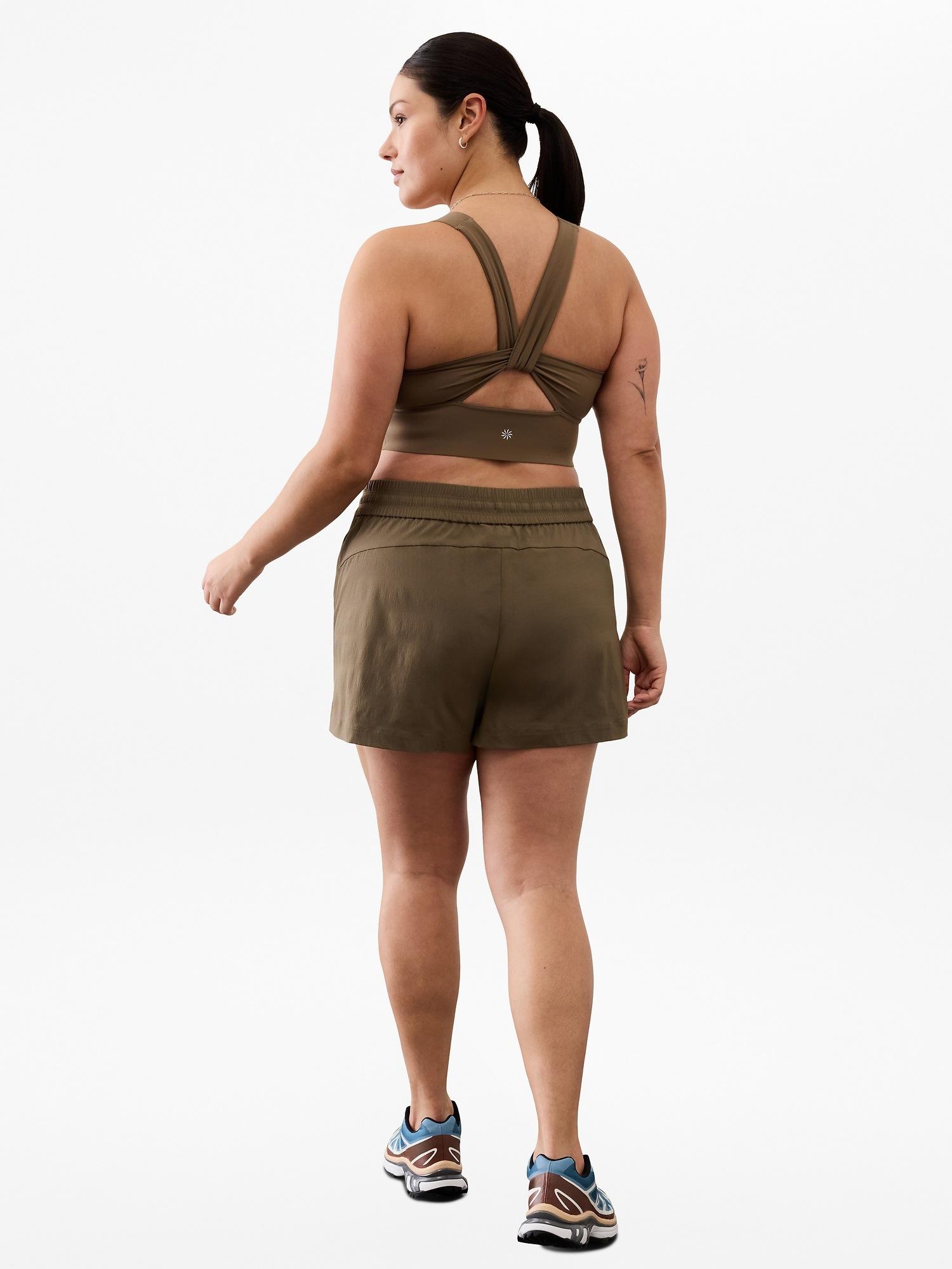 Trekkie North Mid Rise Short Product Image