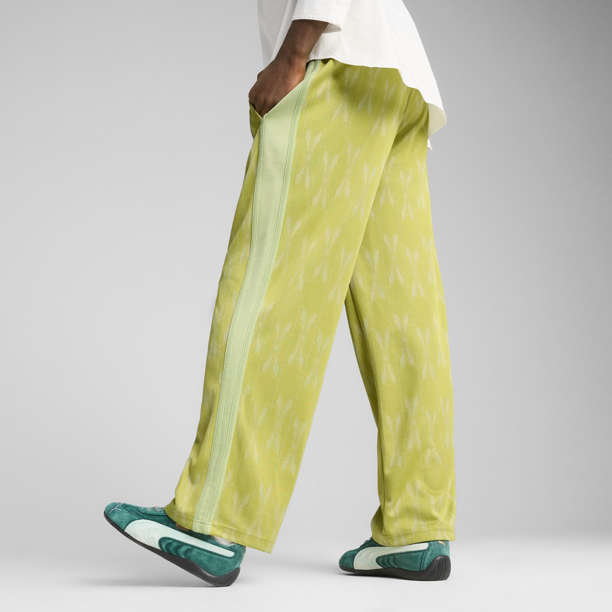 The NeverWorn V T7 Track Pants Men Product Image