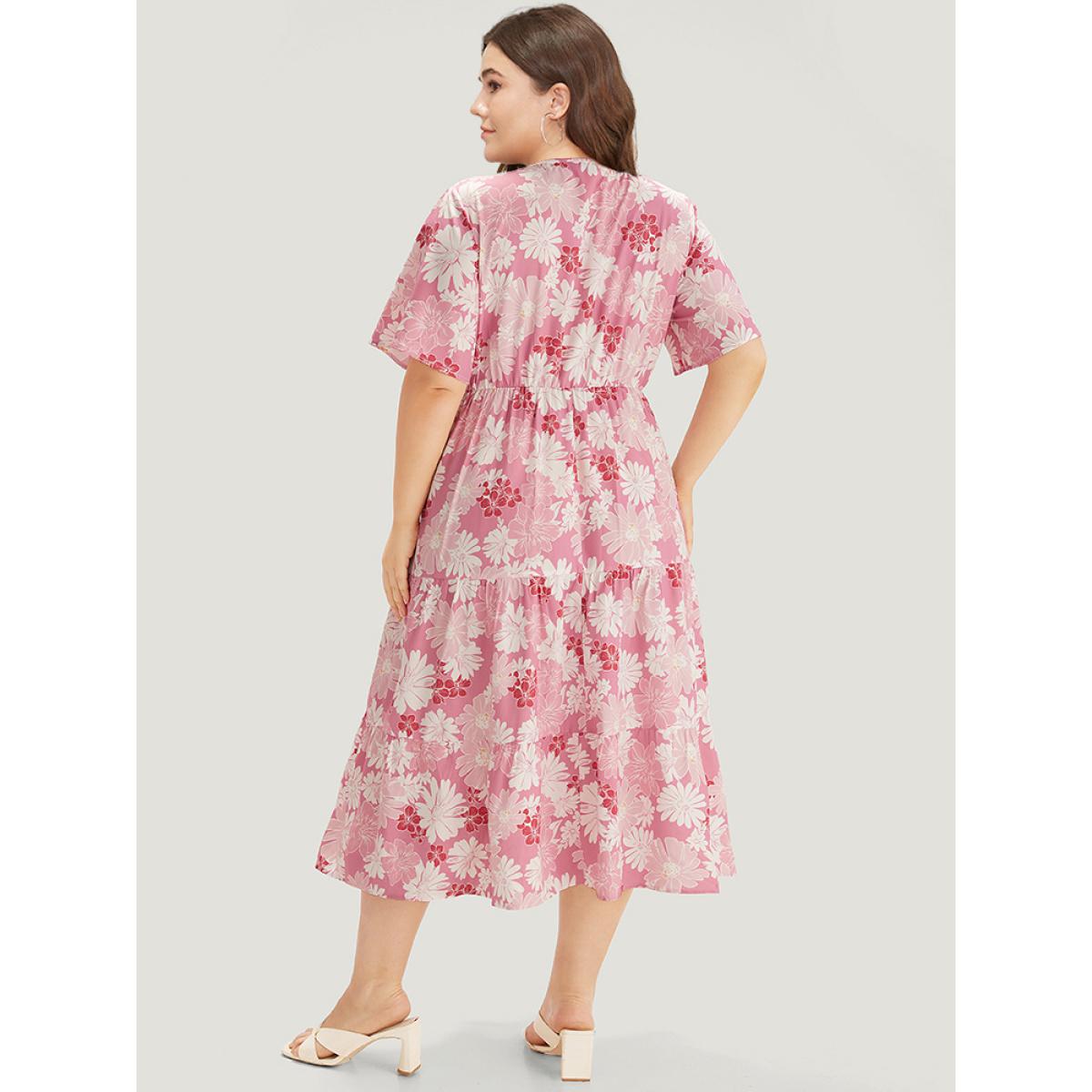 Plus Size Floral Print Pocket V Neck Patchwork Dress Pink Women Elegant Printed V-neck Short sleeve Curvy Midi Dress BloomChic 28/5X Product Image