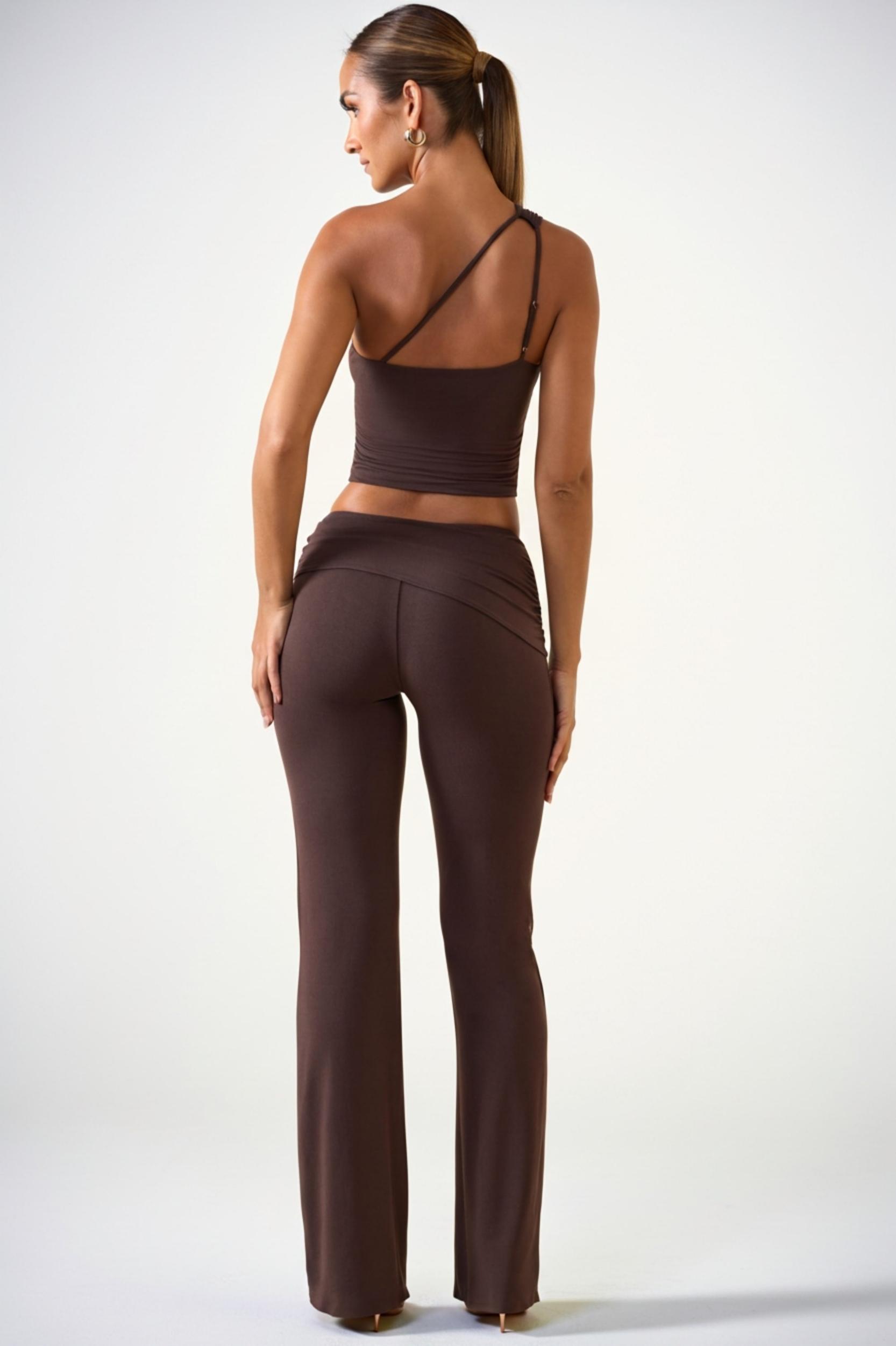 Mid-Rise Straight-Leg Trousers in Chocolate Brown Product Image