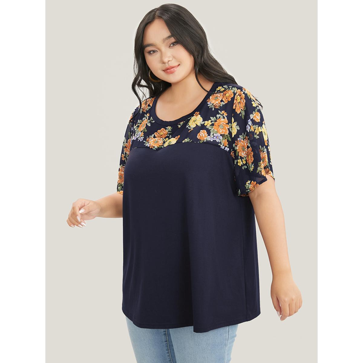 Plus Size Floral Mesh Patchwork Ruffle Sleeve T-shirt Midnight Women Elegant Patchwork Floral Round Neck Dailywear T-shirts BloomChic 26/4X Product Image