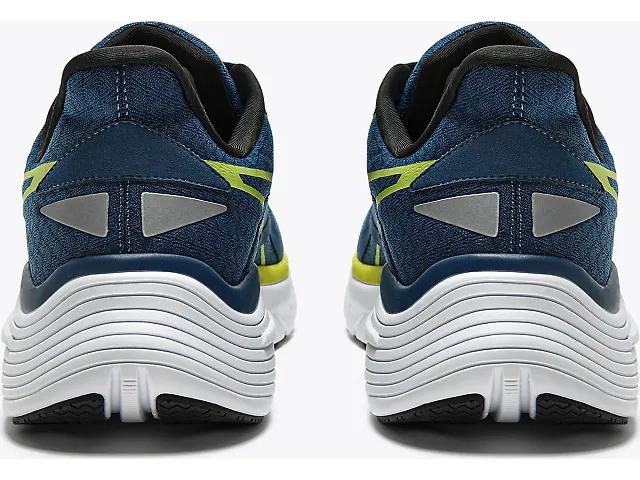 Men's | Diadora Equipe Nucleo Product Image