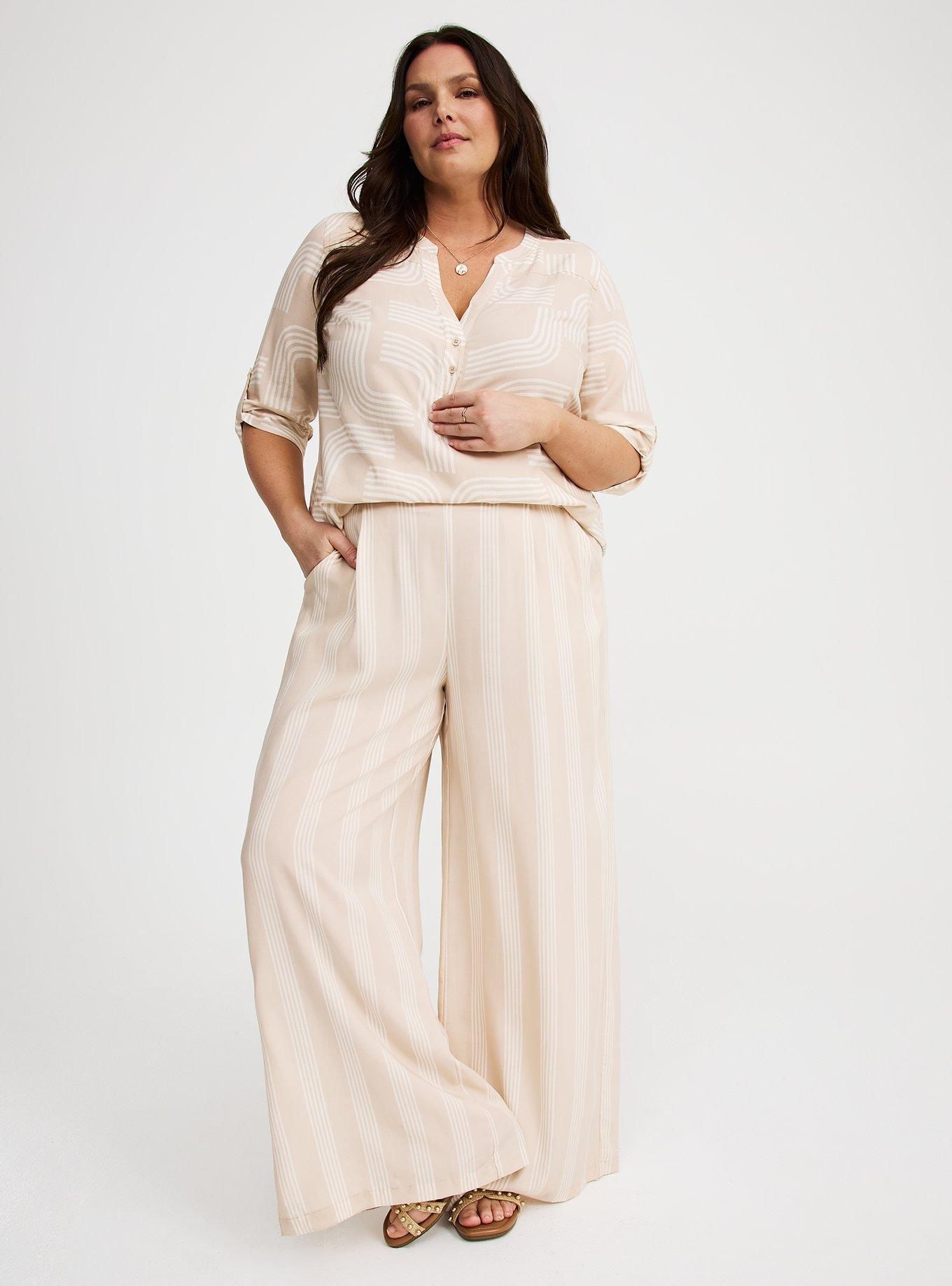 Pull-On Wide Leg Pant Product Image