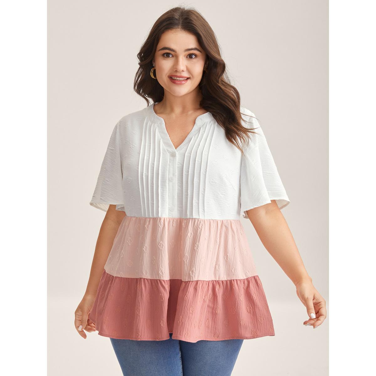 Plus Size WhiteSmoke Toothpick Pleat Color Contrast Blouse Women Short sleeve Flat collar with V-notch Everyday-Elegant Blouses BloomChic 18-20/2X Product Image