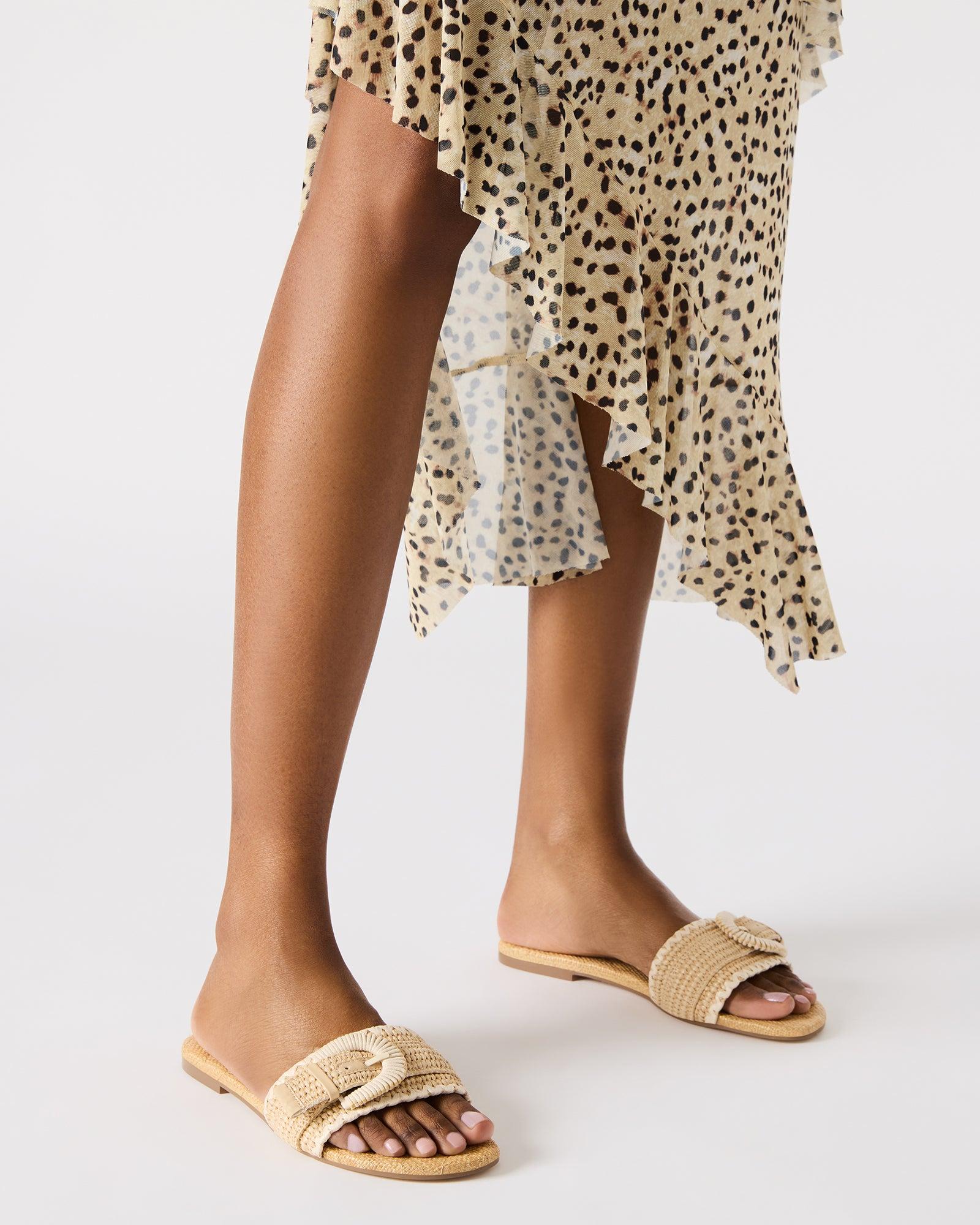 MERLA NATURAL RAFFIA Female Product Image