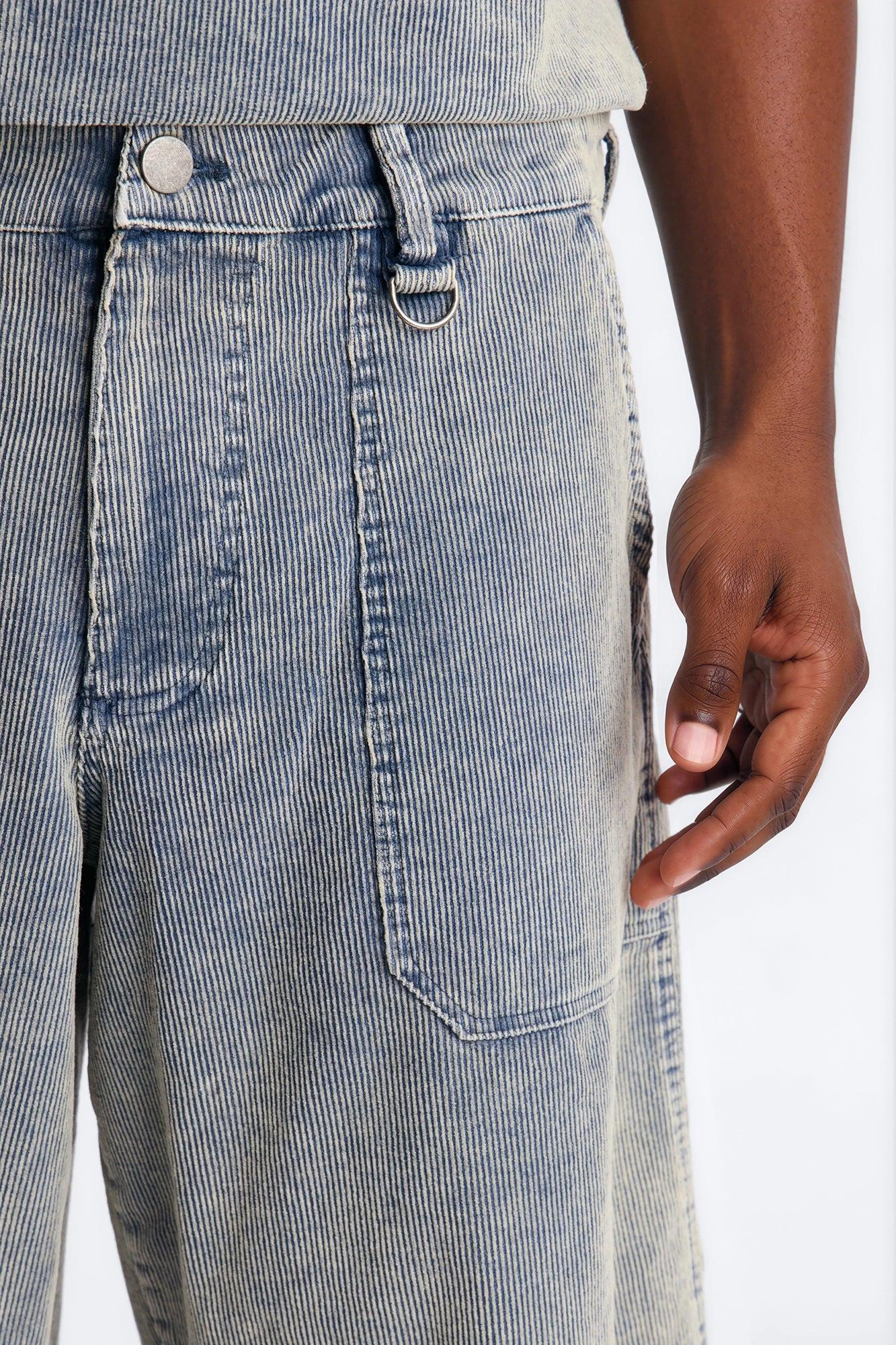 Ohio Corduroy Baggy Short - Blue Male Product Image