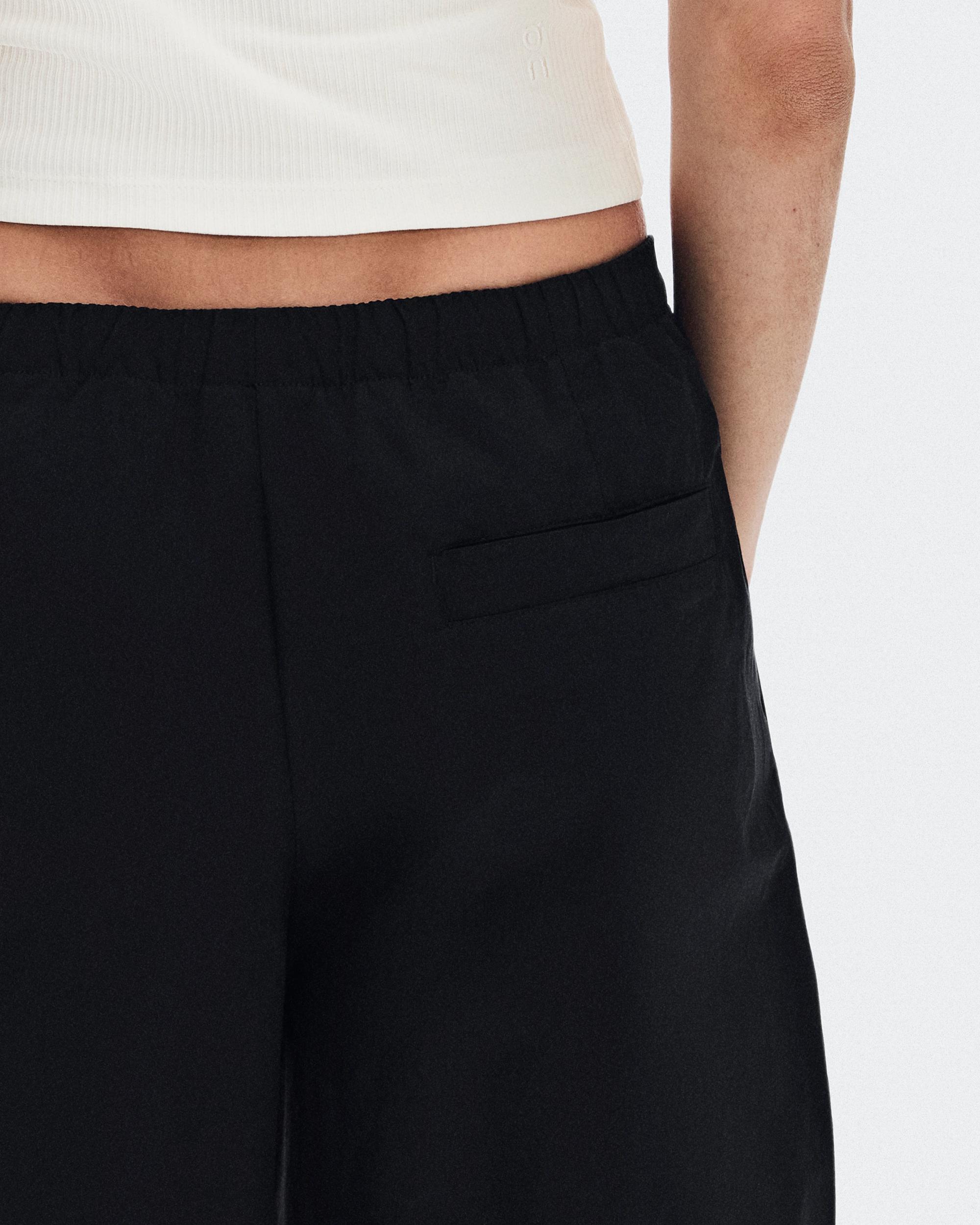 Women's Bermuda Shorts: Women's All-Day Shorts Product Image