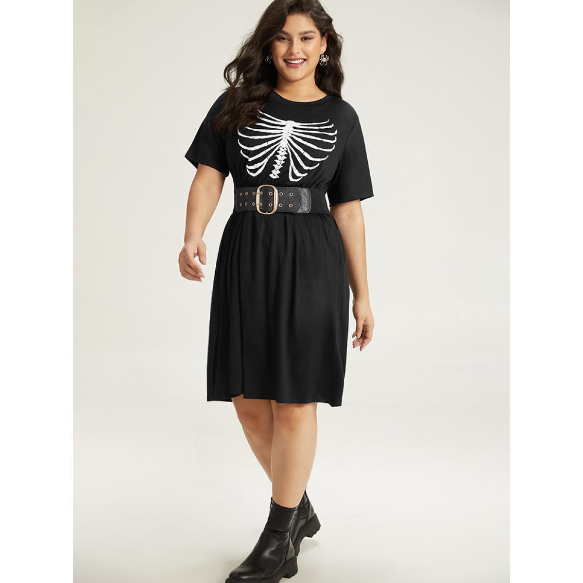 Plus Size Halloween Skull Print Pocket Elastic Waist Dress Black Women Casual Gathered Curvy Midi Dress BloomChic 26/4X Product Image