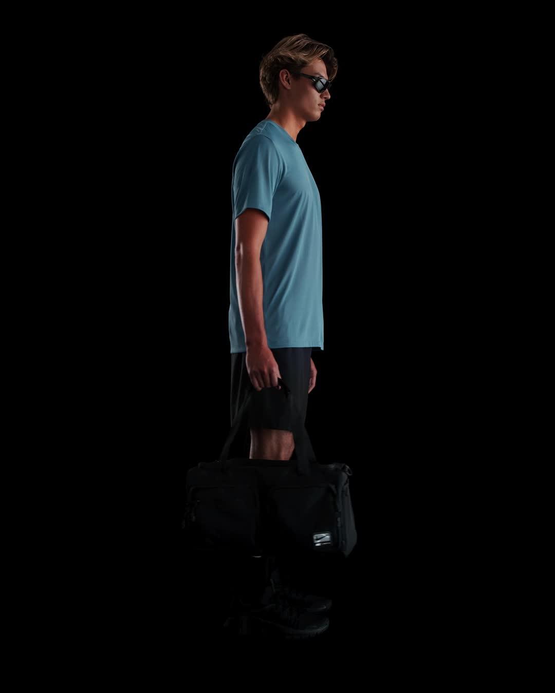 Nike Men's Dri-FIT Legend Fitness T-Shirt Product Image