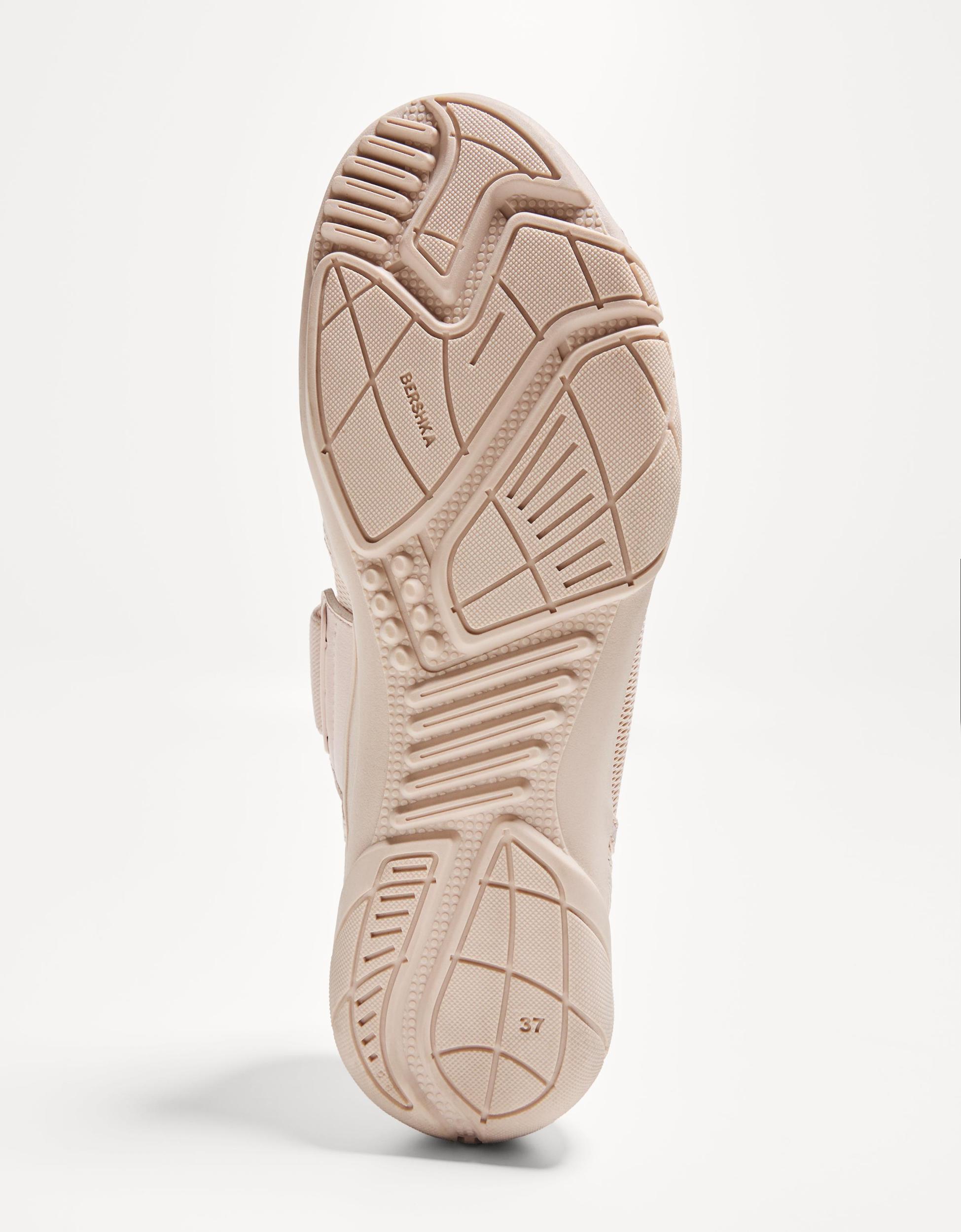 Sporty ballet flats Product Image