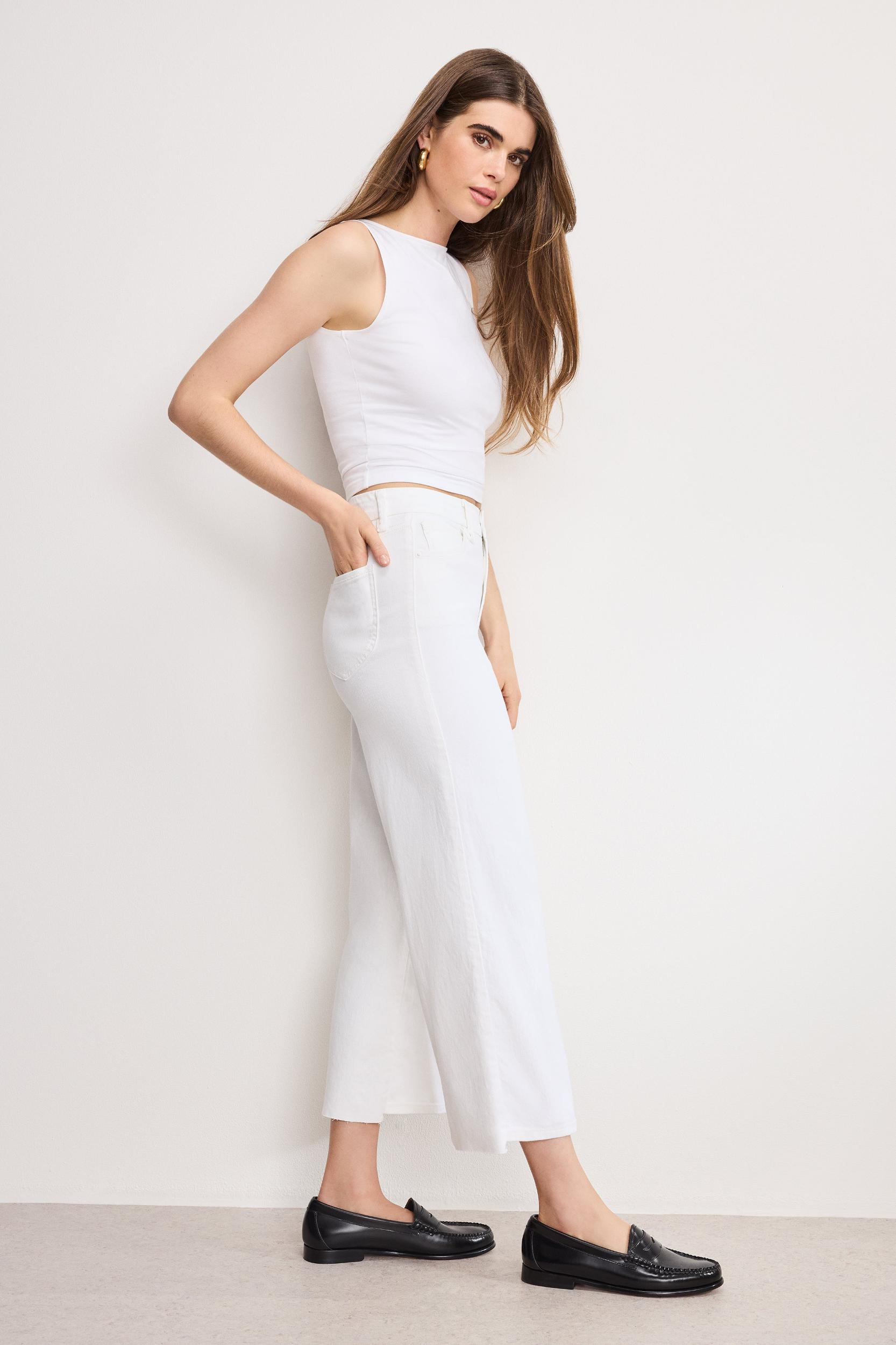 GOOD WAIST CROPPED PALAZZO JEANS | WHITE001 Product Image