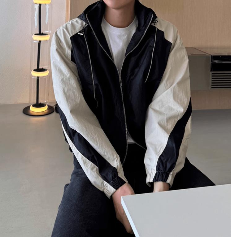 RT No. 11207 TWO TONE ZIP-UP HOODED JK Product Image