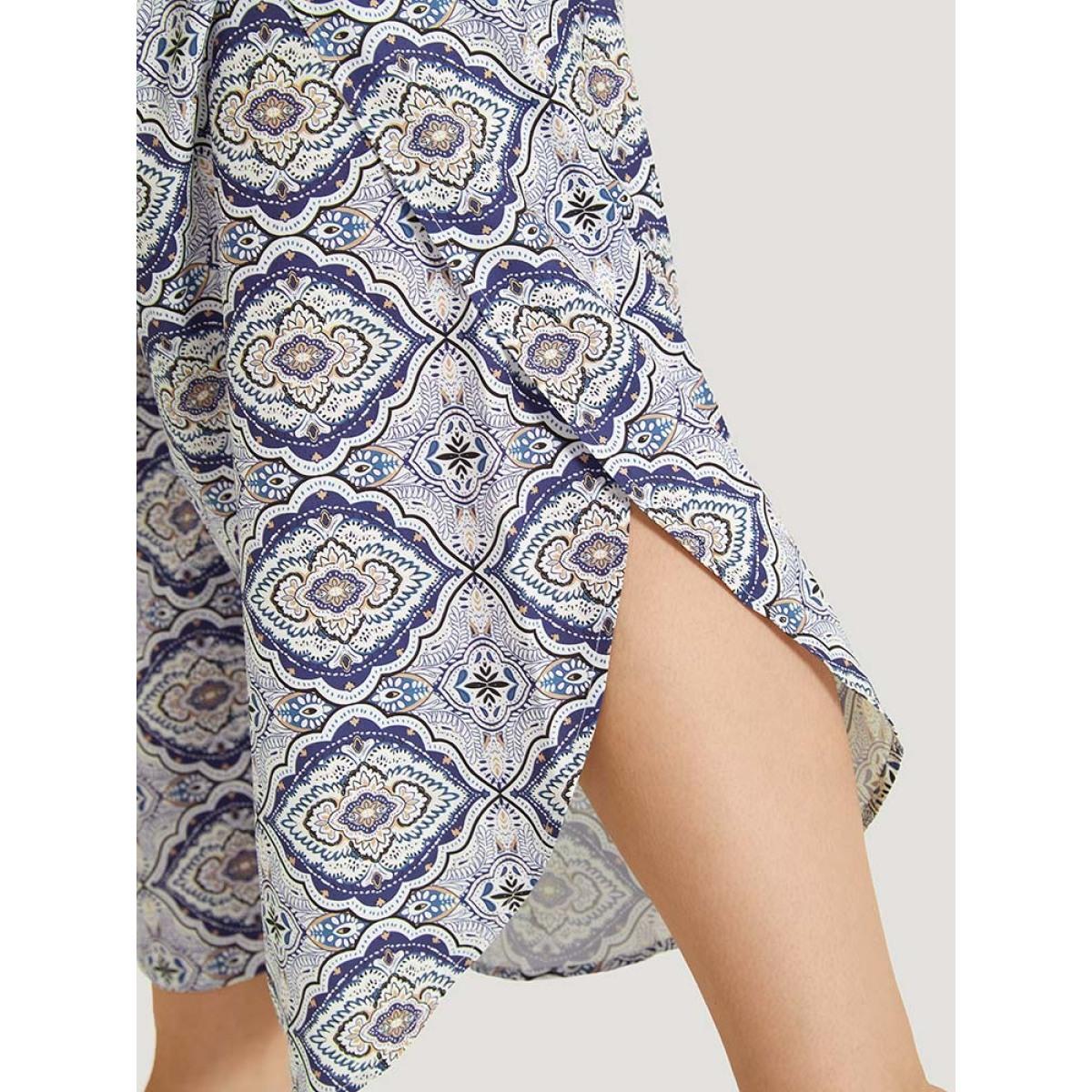 Plus Size Bandana Pocket Wrap Hem Elastic Waist Pants Women Blue Vacation High Rise Dailywear Pants BloomChic 10/M Product Image