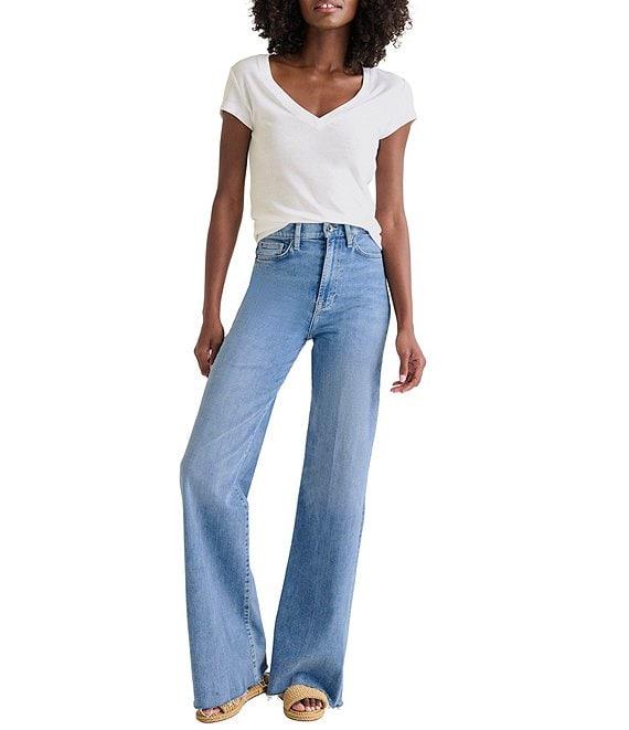 Splendid Faye V-Neck Short Sleeve T-Shirt Product Image