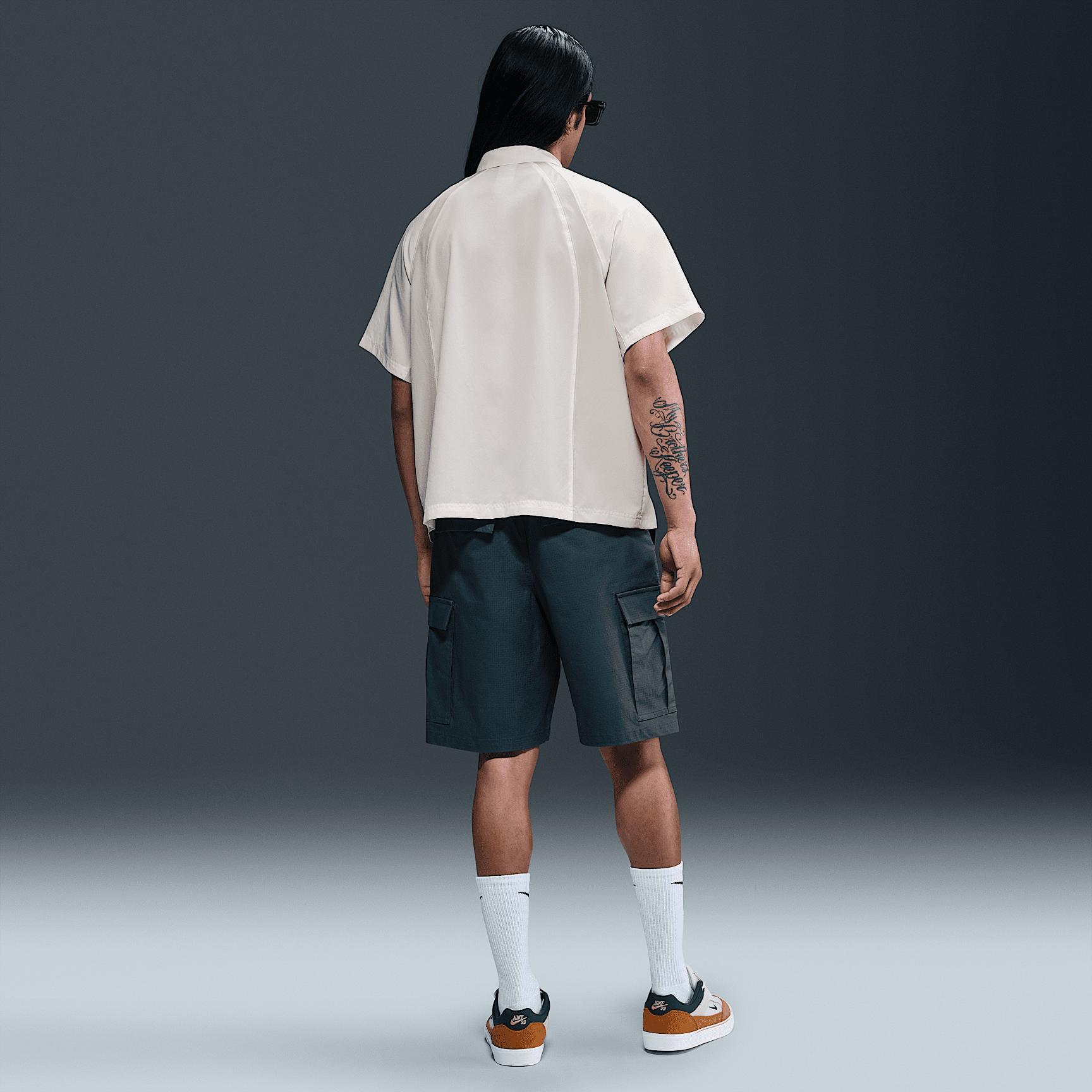 Men's Nike SB Dri-FIT Woven Short-Sleeve Bowler Shirt Product Image