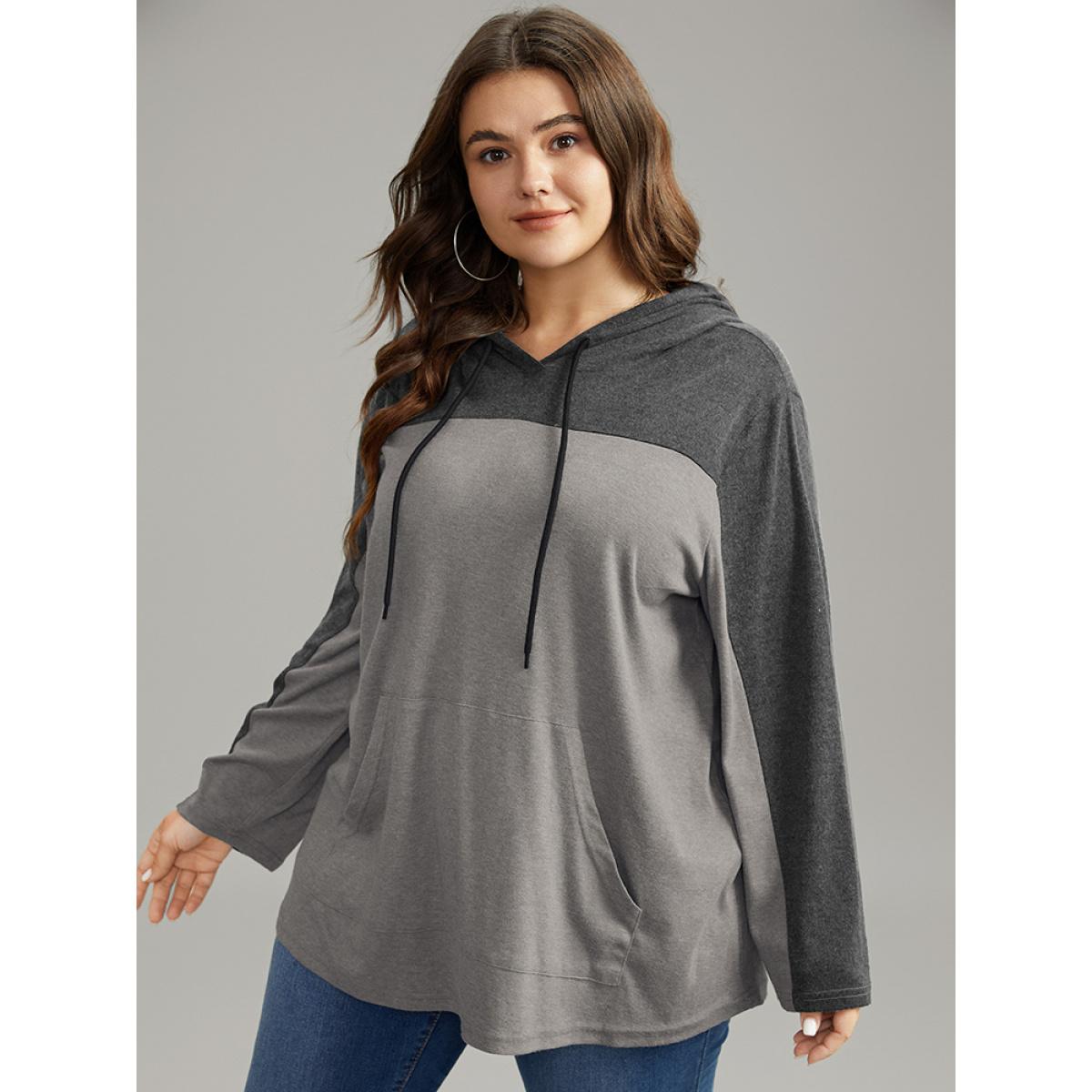 Plus Size Patchwork Contrast Pocket Hooded Drawstring T-shirt Gray Women Casual Contrast Plain Hooded Dailywear T-shirts BloomChic 30/6X Product Image