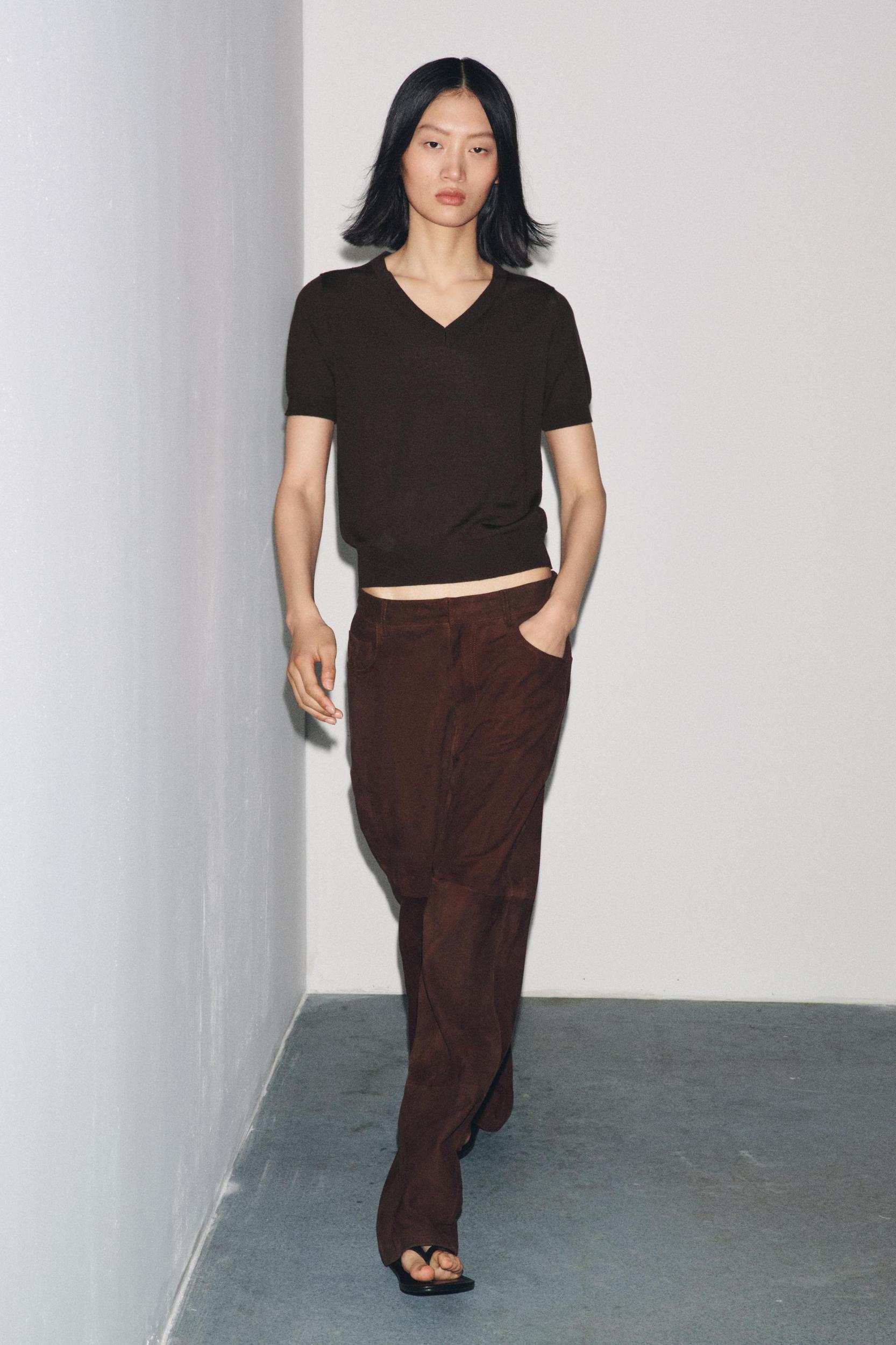 100% WOOL SHORT SLEEVE TOP Product Image