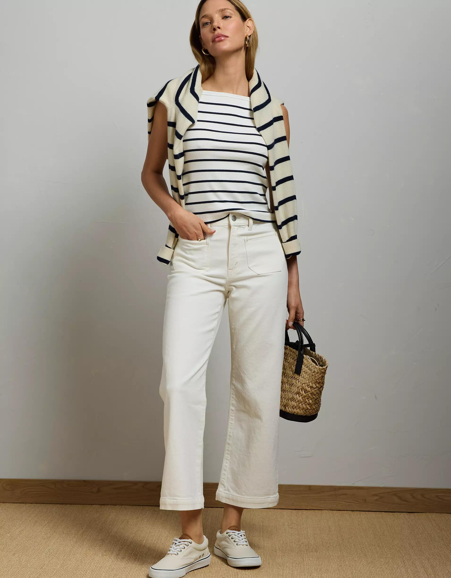 AE77 Premium Straight Neck Tank Top Product Image