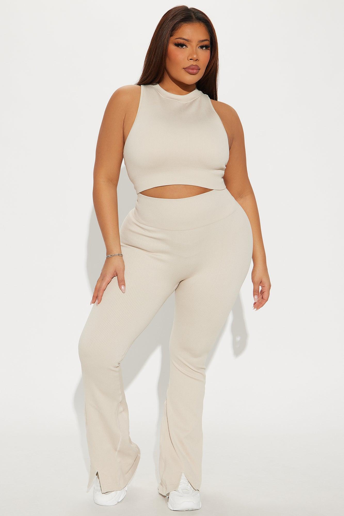 Reach Up Effortless Seamless Active Legging - Light Taupe Product Image