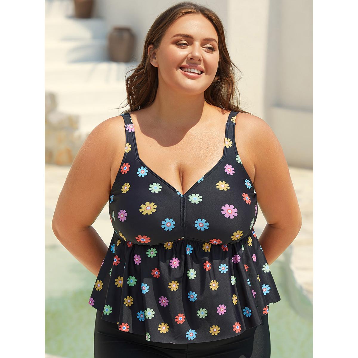 Plus Size Multi-Color Floral Pattern Flared Swim Top Women's Swimwear Black Beach Gathered High stretch Bodycon Heart neckline Curve Swim Tops BloomChic 18-20/2X Product Image