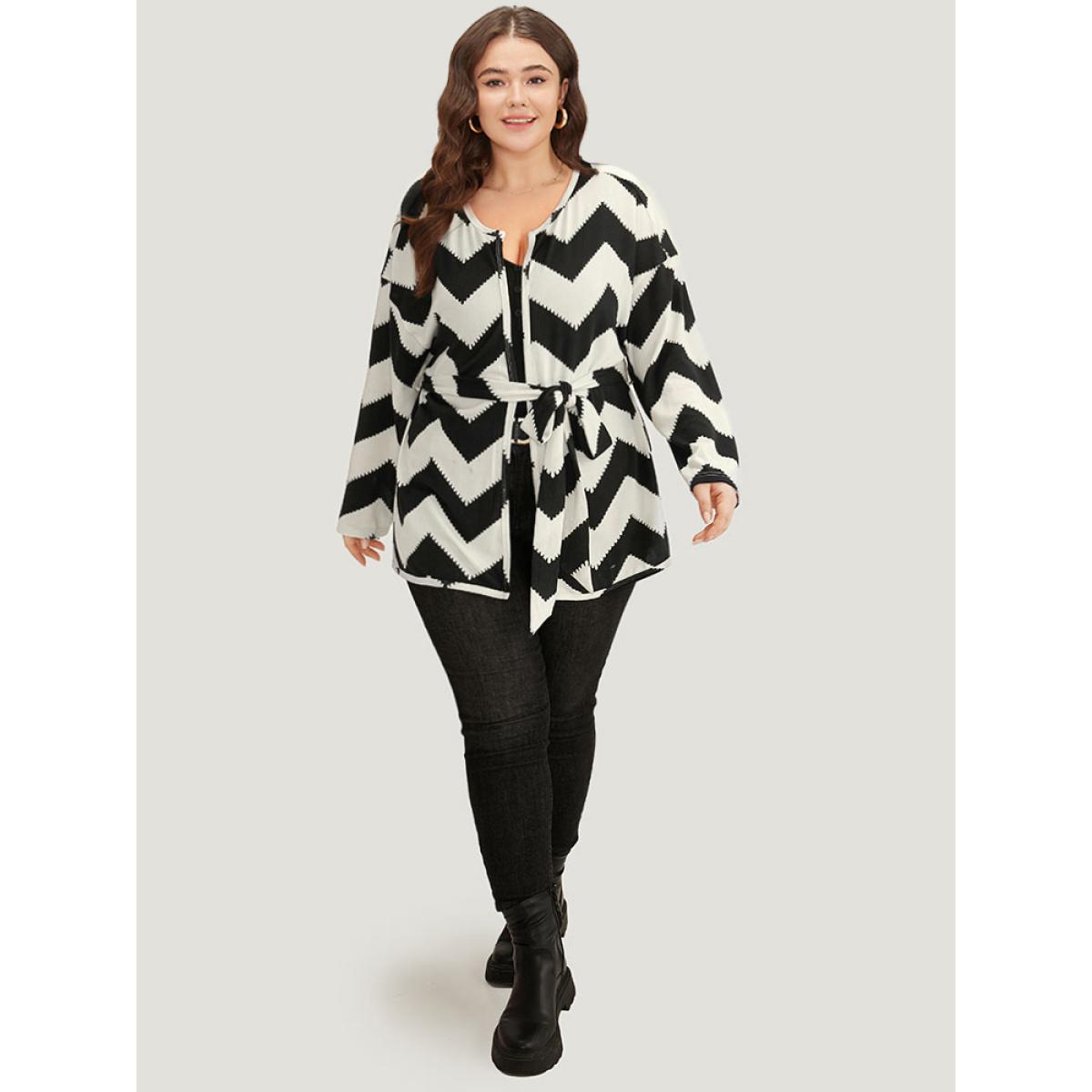 Plus Size Supersoft Essentials Halloween Geometric Belted Kimono Women Black Casual Belted Belt Dailywear Kimonos BloomChic 26/4X Product Image