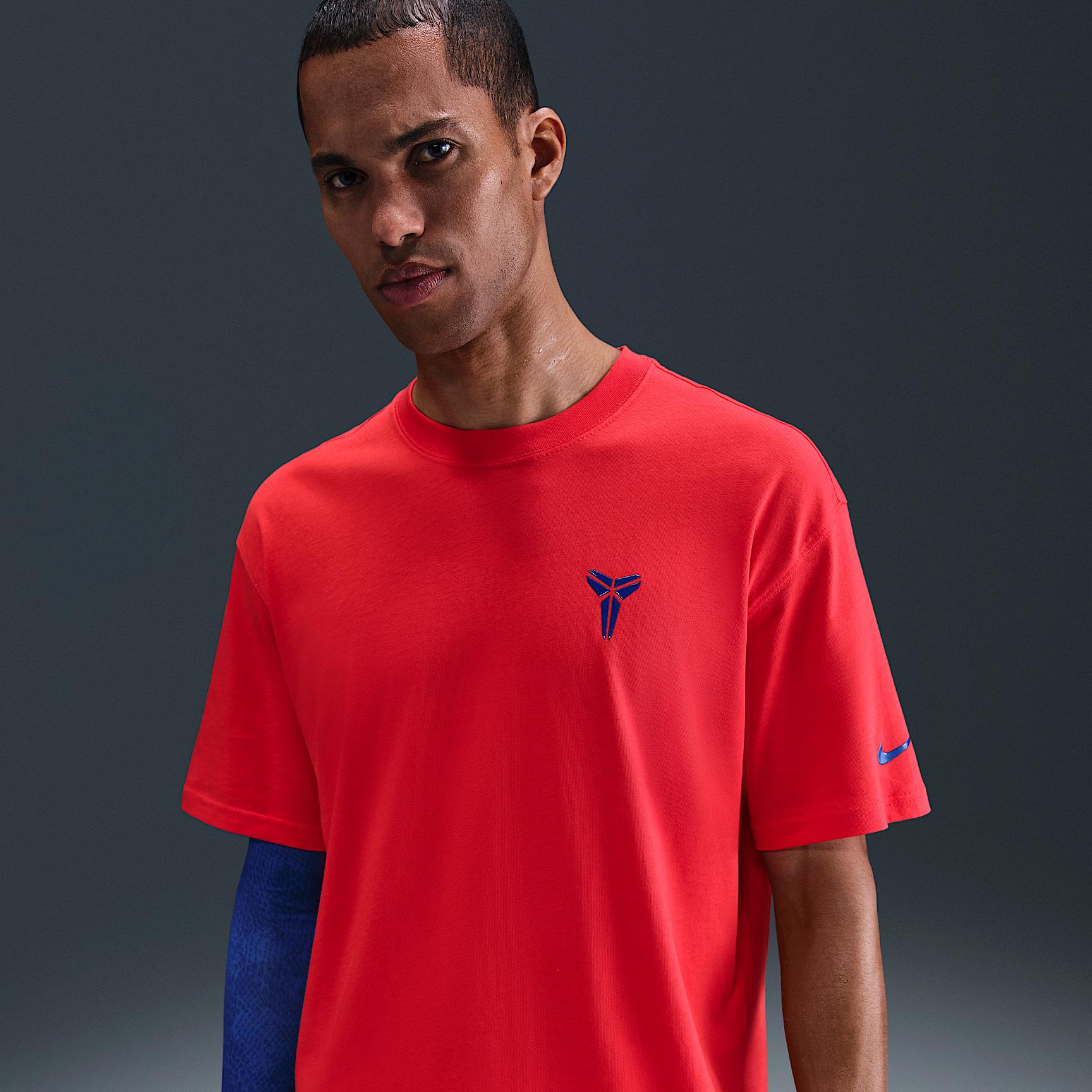 Nike Men's Kobe Basketball T-Shirt Product Image