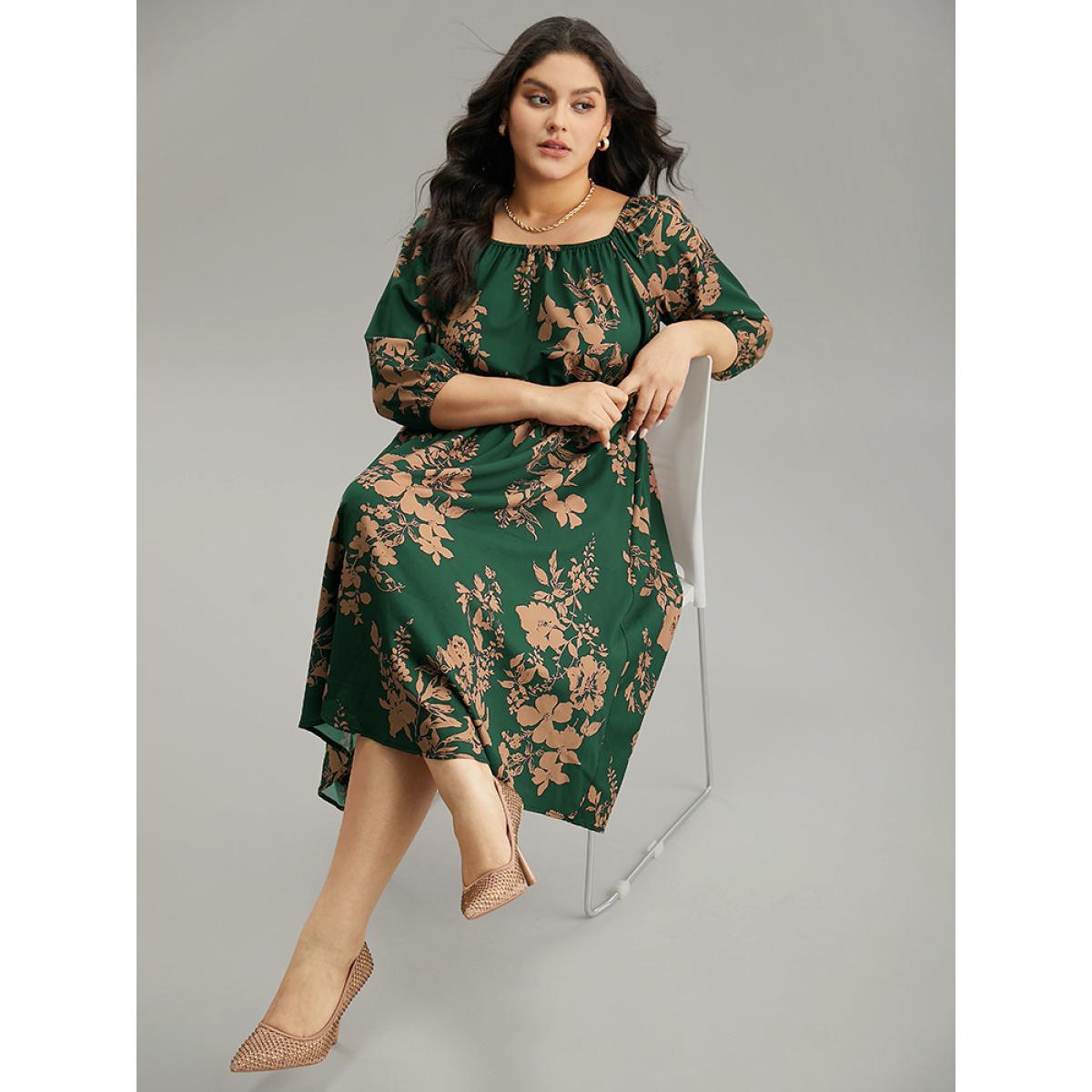 Plus Size Silhouette Floral Print Elastic Cuffs Dress DarkGreen Women Timeless Elastic cuffs Square Neck Elbow-length sleeve Curvy Midi Dress BloomChic 30/6X Product Image