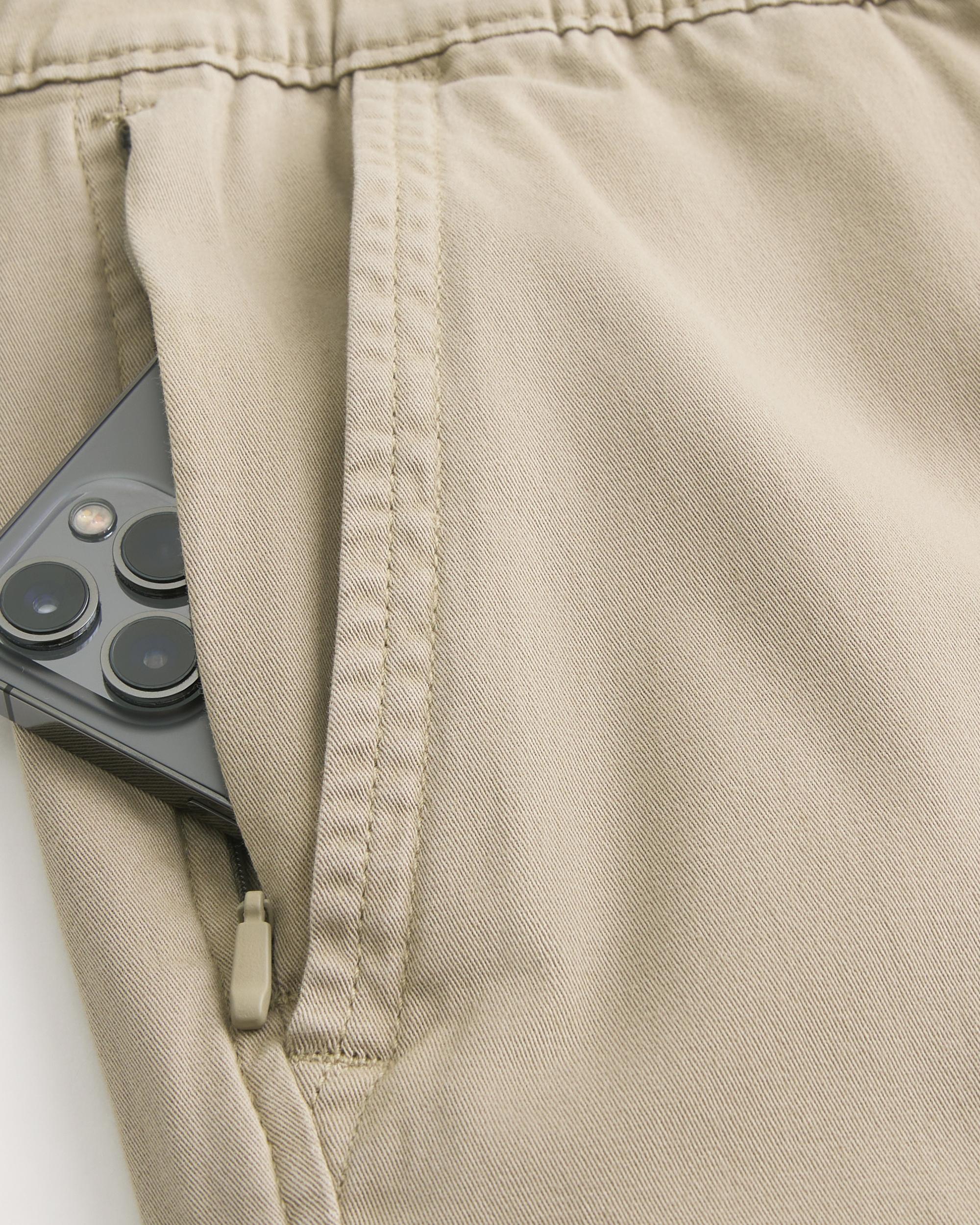 Relaxed Cargo Joggers Product Image