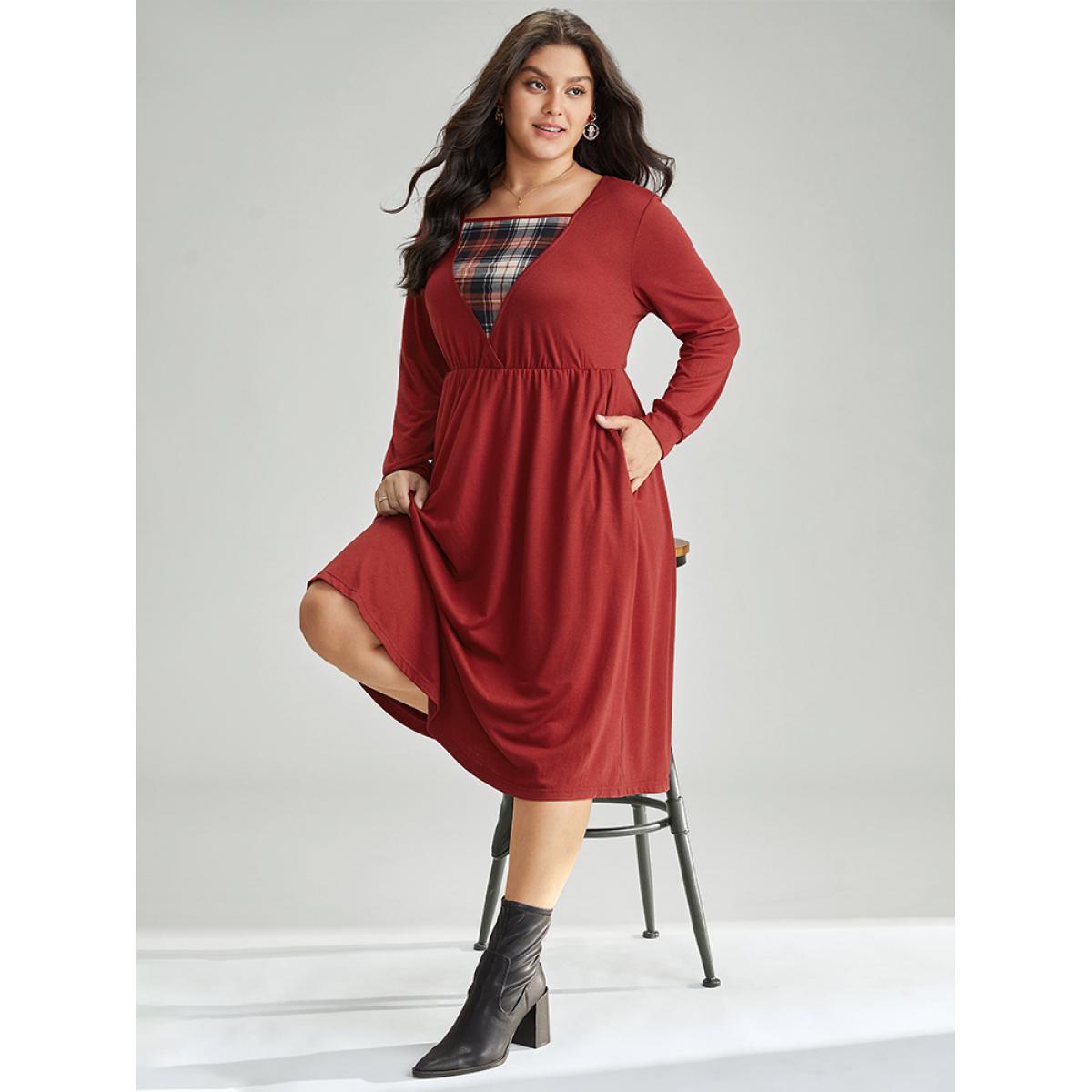 Plus Size Christmas Plaid Patchwork Elastic Waist Gathered Dress Scarlet Women Casual Printed Square Neck Long Sleeve Curvy Midi Dress BloomChic 14-16/1X Product Image