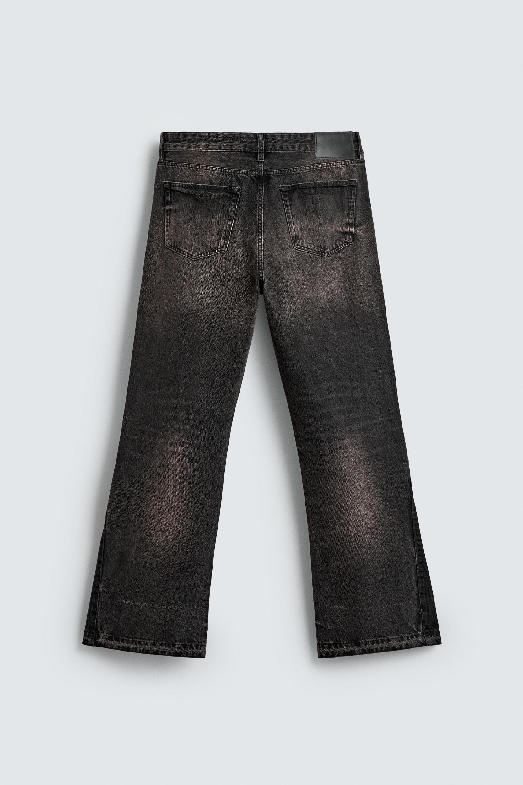 FLARE FIT JEANS Product Image