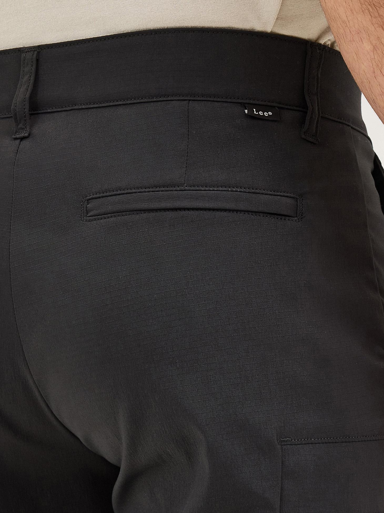 Men's Extreme Motion Performance Ripstop Cargo Short | Men's Shorts | Lee® Product Image