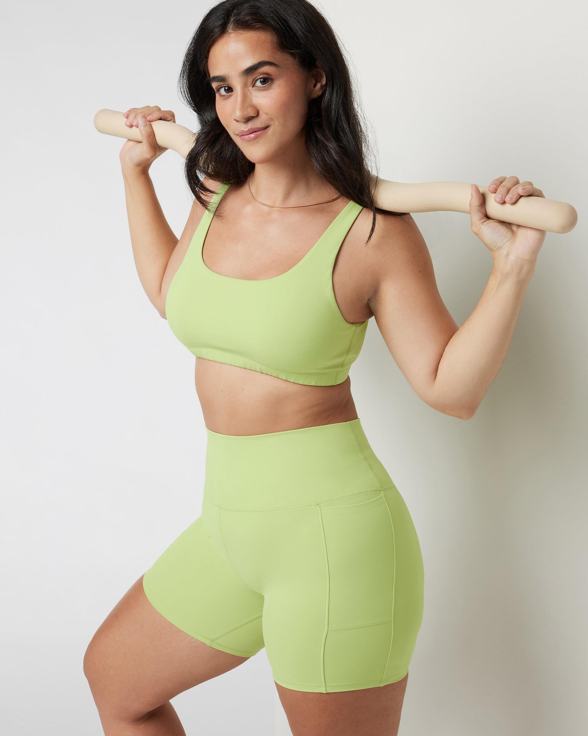 Studio Pocket Short Product Image