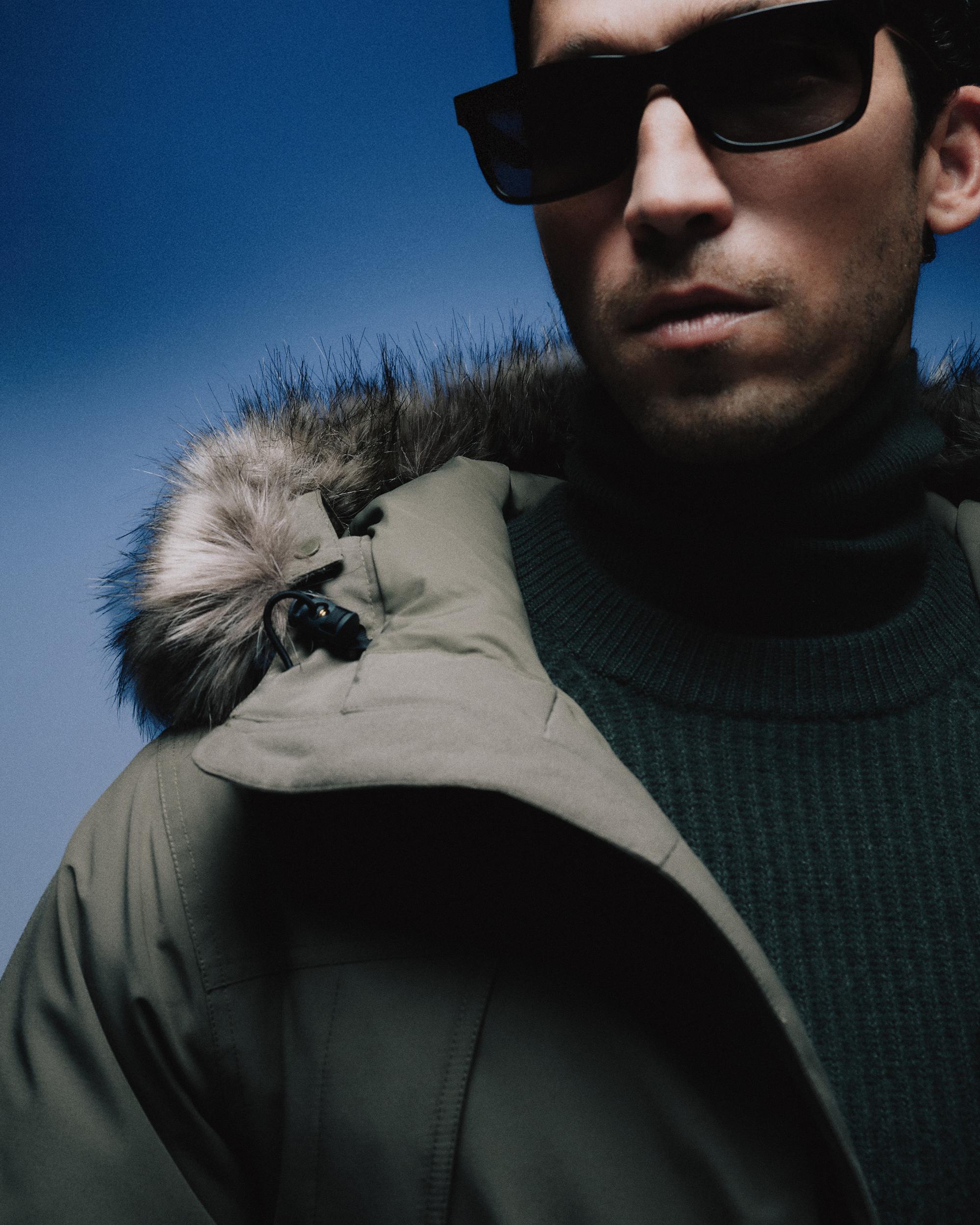 Quince | Men's Responsible Down Hooded Parka Recycled Polyester Product Image