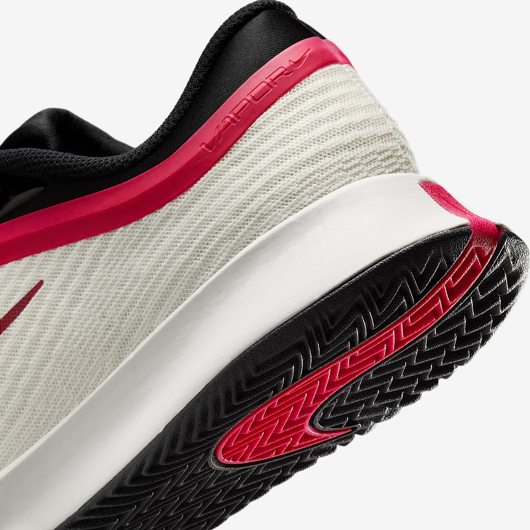 Nike Vapor Pro 3 Women's Clay Court Tennis Shoes Product Image