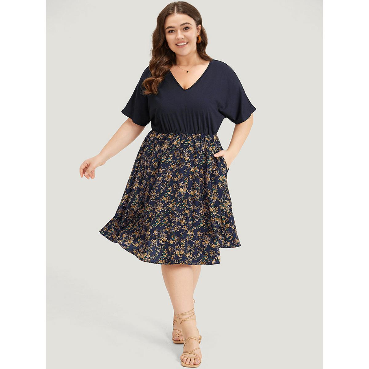 Plus Size Ditsy Floral Patchwork Pocket Batwing Sleeve Dress Indigo Women Elegant Plain V-neck Short sleeve Curvy Midi Dress BloomChic 22-24/3X Product Image